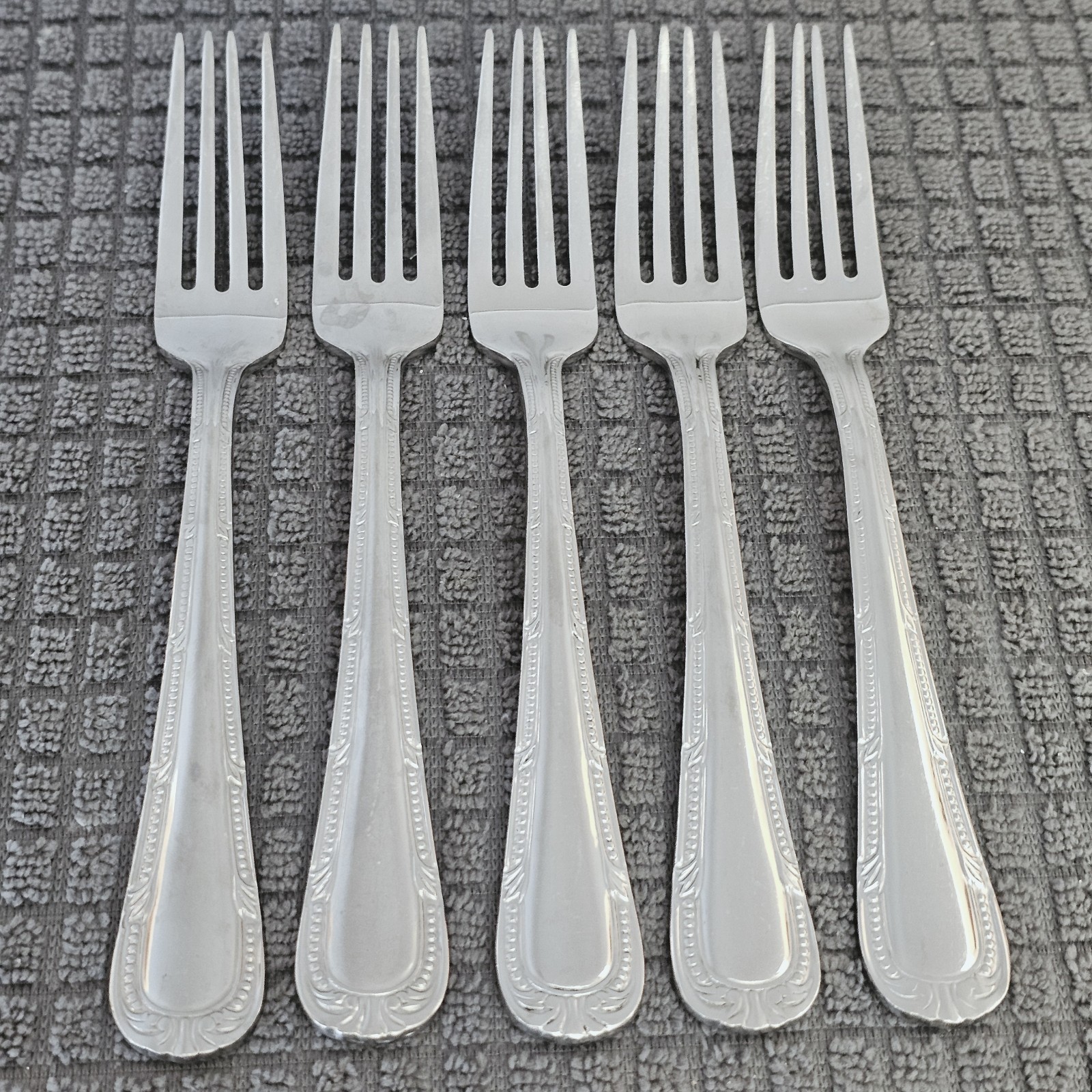 Waterford RUSSBOROUGH set of 5 Dinner Forks 18/10 Stainless Flatware Glossy