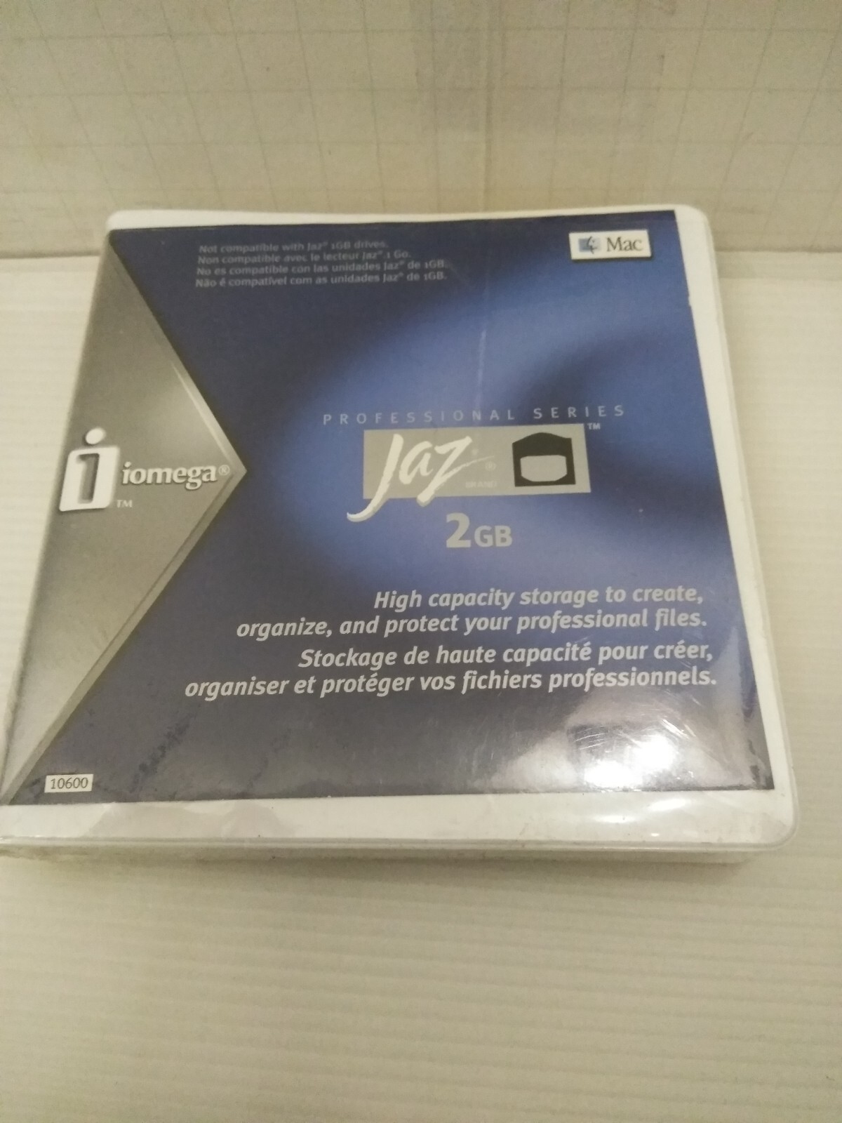 Iomega JAZ 2-GB MAC Professional Series MODEL # 10600 (SEALED)