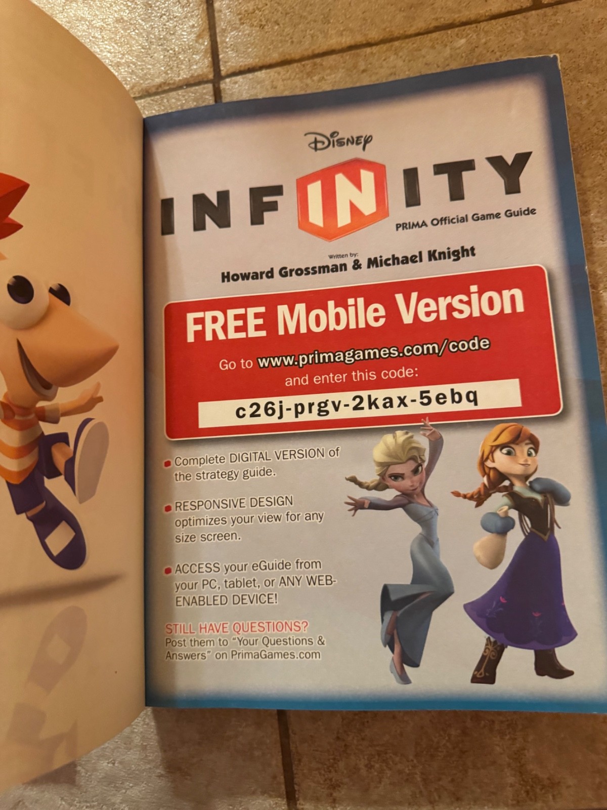 DISNEY INFINITY OFFICIAL GAME GUIDE & 2.0 edition official game guide