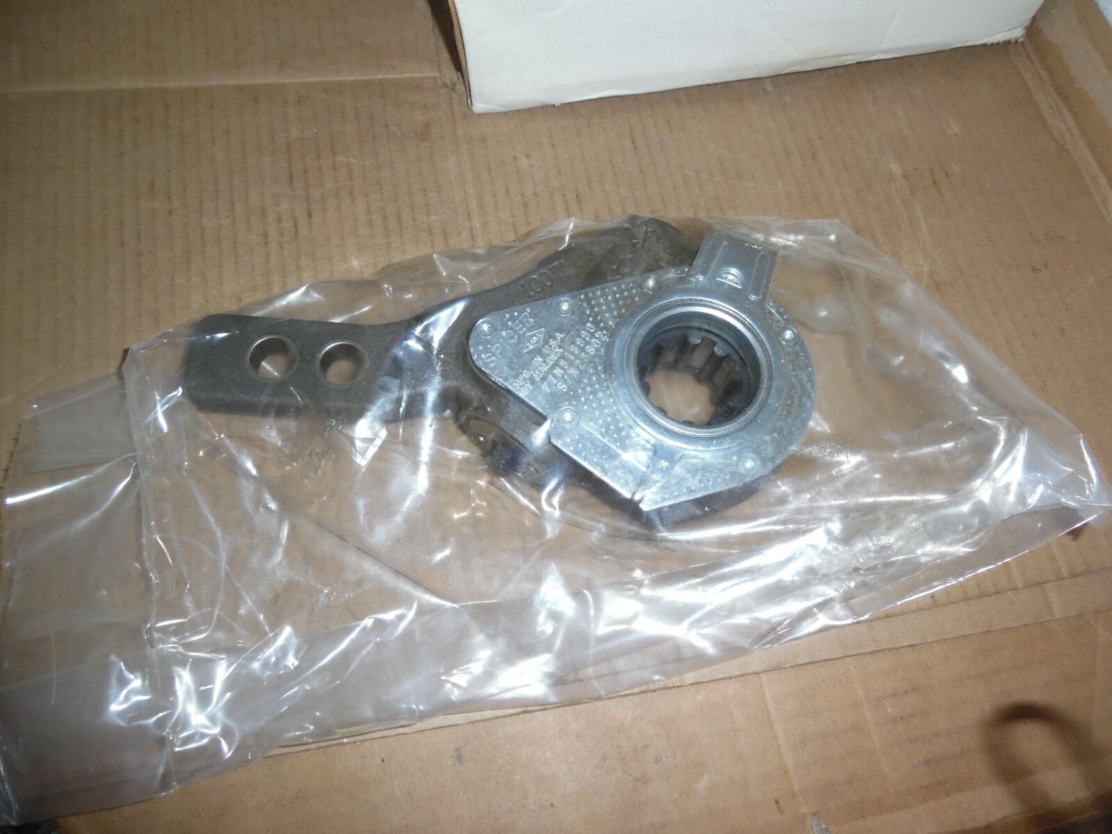 Haldex 40910741  AUTOMATIC SLACK ADJUSTER Spicer  825702  *Fast Shipping