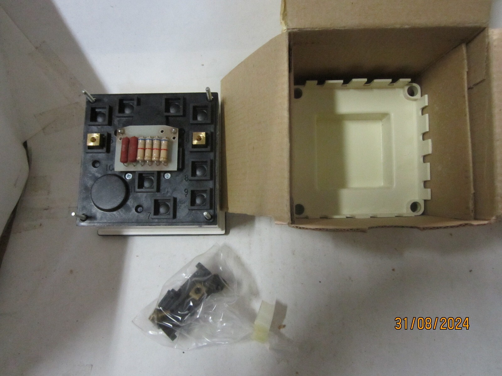 Crompton Volt Meter 244-03VG-SFSF-C5-4T