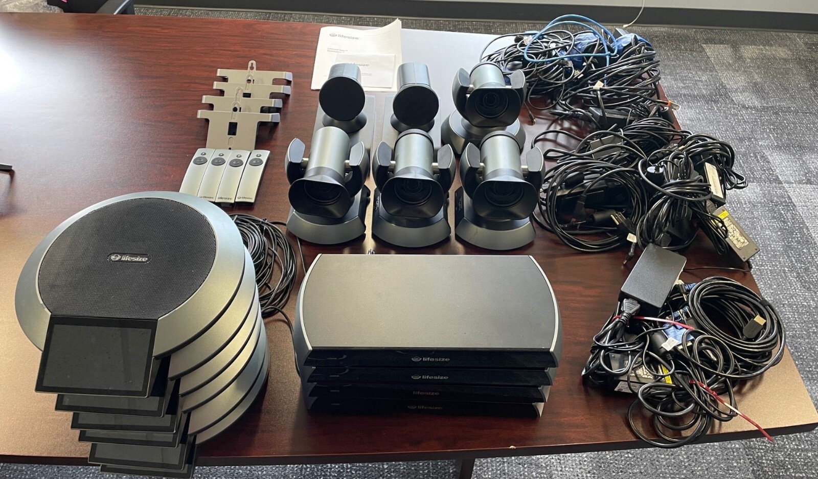Lot of Lifesize Video Conference Kits - Icon 600 Control Units, Icon 700 Cameras