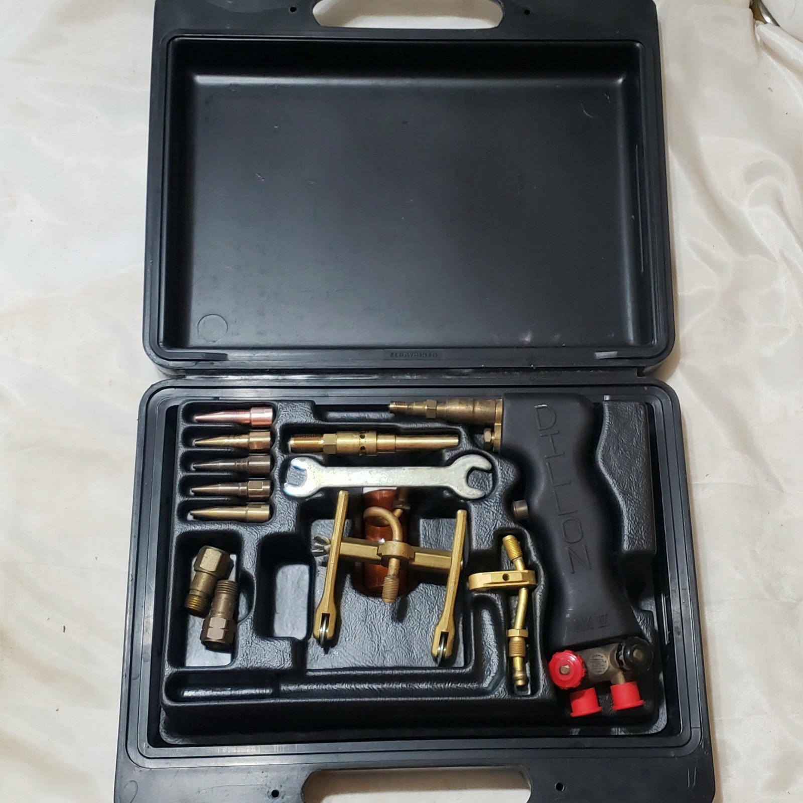 Henrob 2000 Cutting Welding Torch System DHC Cobra Dillon MK IV