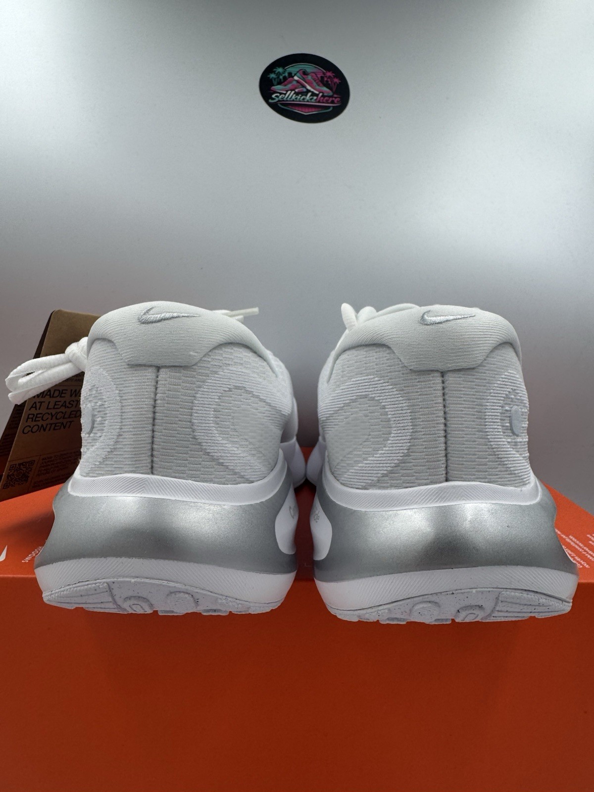 Nike Journey Run White Pure Platinum FJ7765-102 Size 10 Women