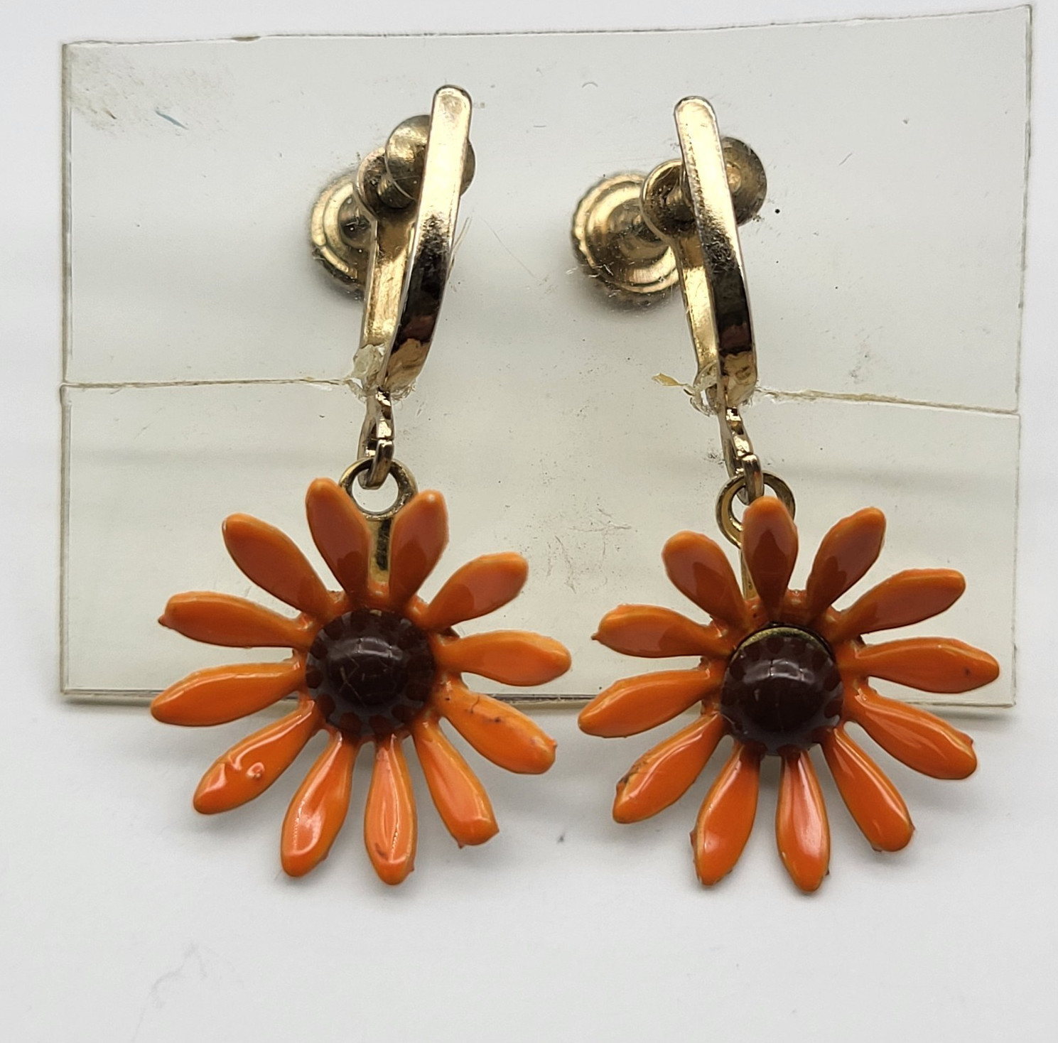 Beautiful Retro Enamel Flower earrings Dangle Clip Flower Power