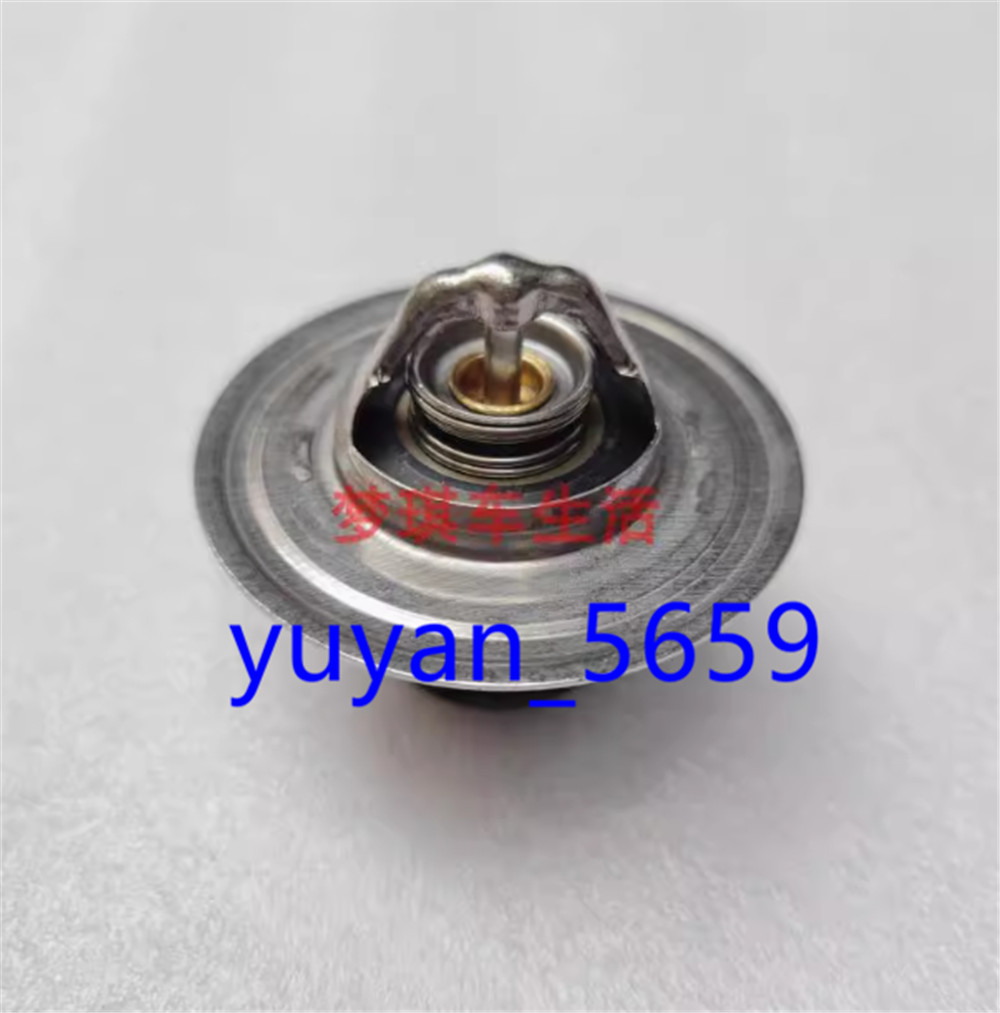 1PC NEW For CUMMINS 6D102 Construction machinery thermostat 3864178 #4042 LY