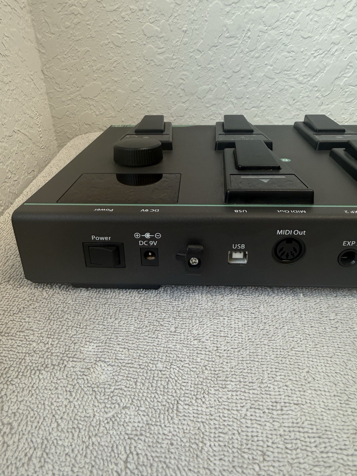 Nektar Pacer MIDI controller foot pedal board - No Power Cord
