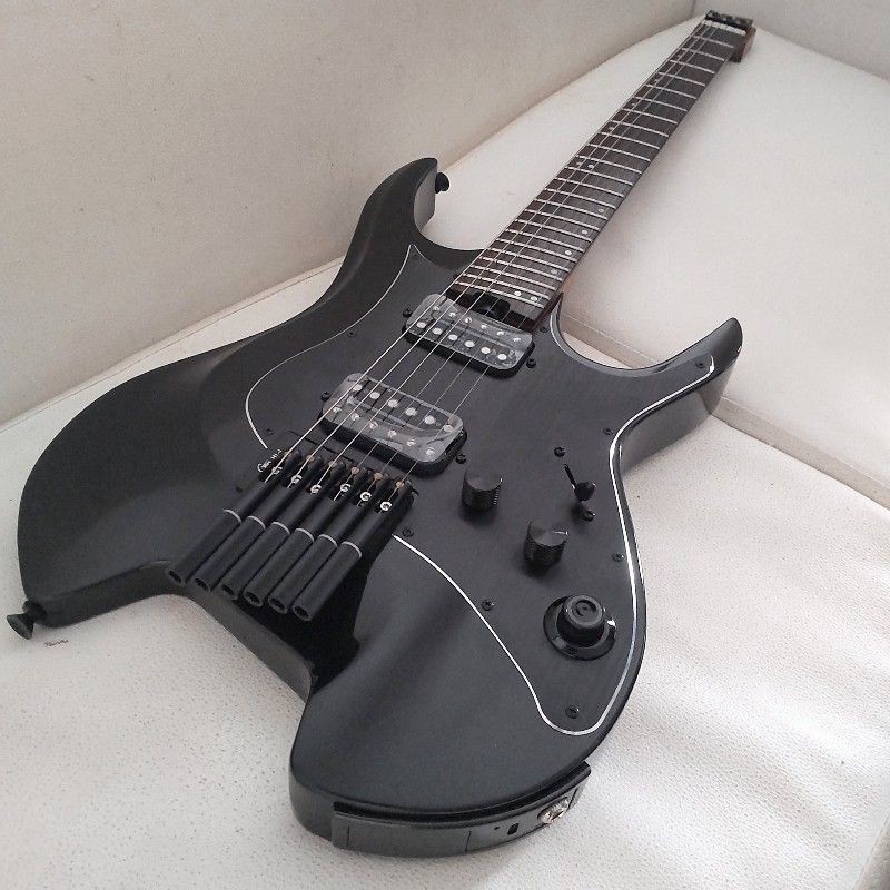 Mooer GTRS W800 Intelligent Headless Guitar Pearl Black