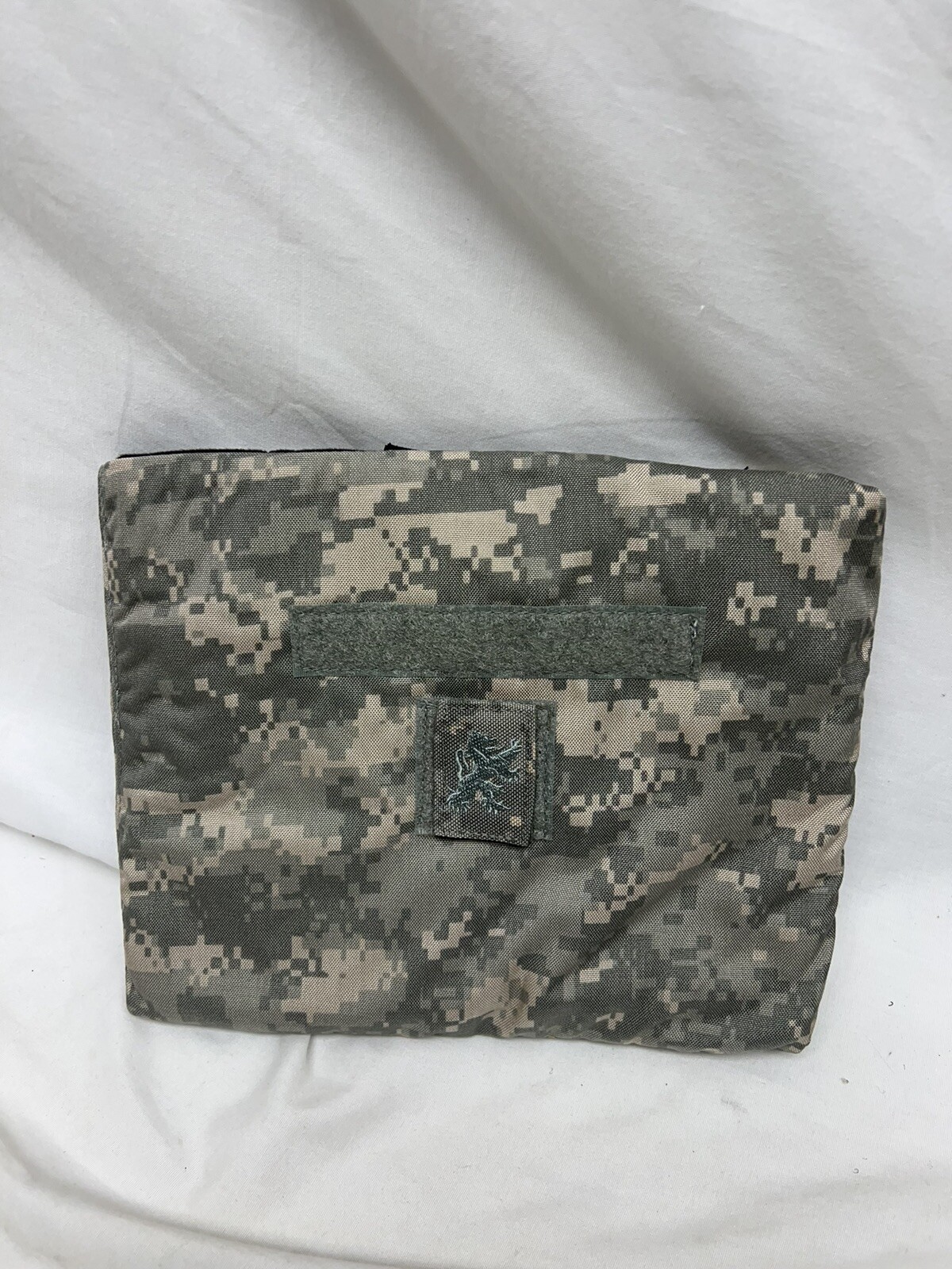 London Bridge Trading LBT- 2725C ACU IPAD Case Pouch Pistol Case Patch