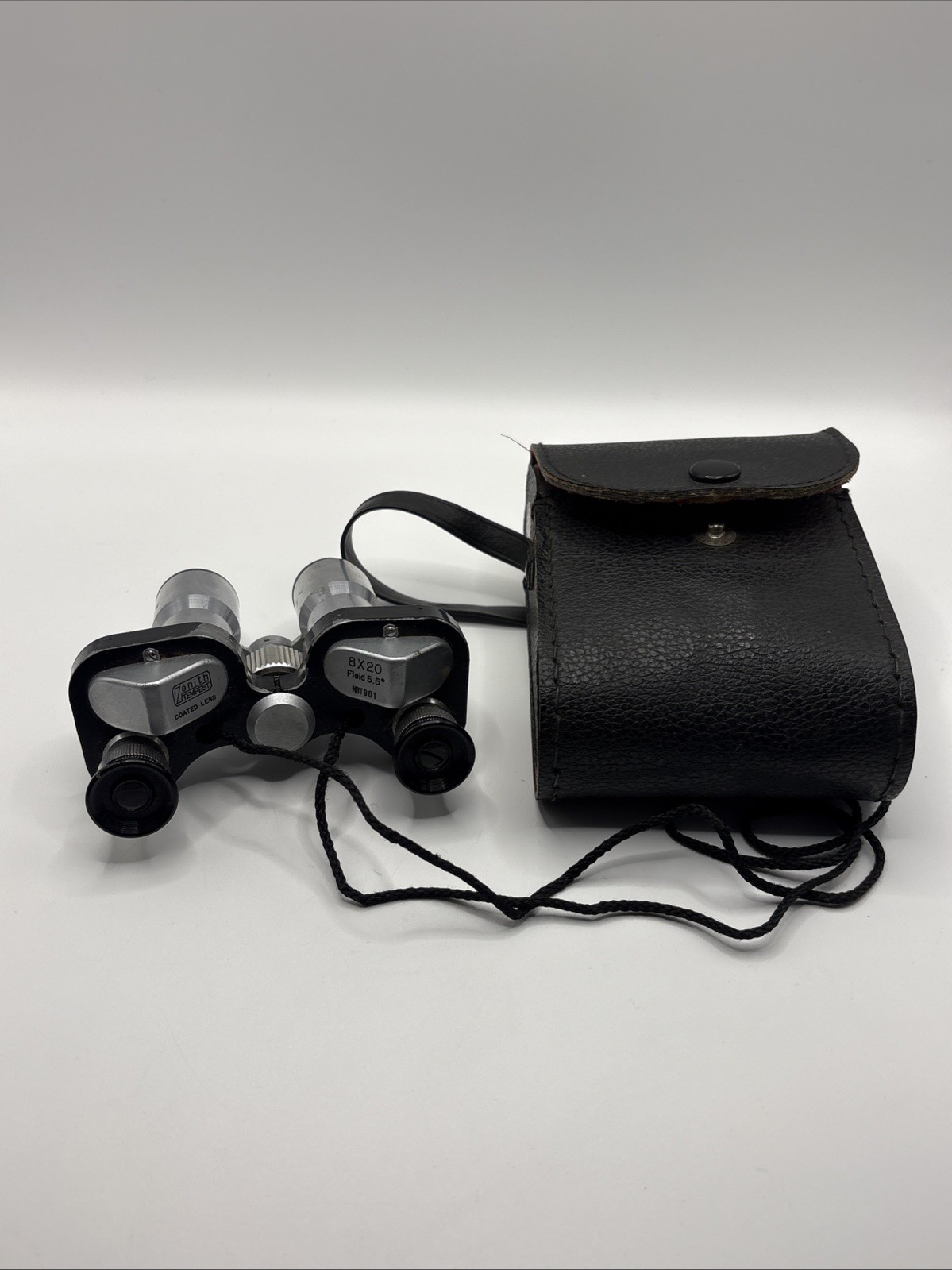 Vintage Zenith Tempest Coated Lens 8x20 Field 5.5 NBT901 Binoculars Witn Case
