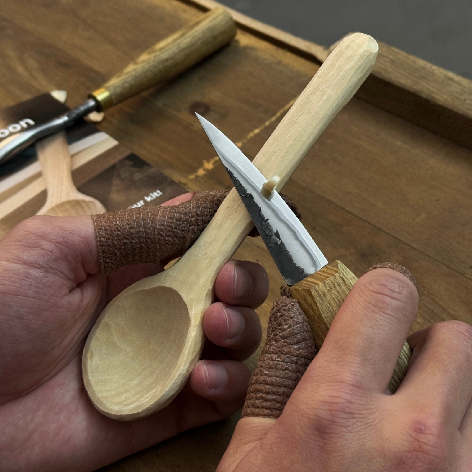 DIY Carving Kit for Beginners Cherry Oak Wood Blanks Clear Instructions 3 Spoons