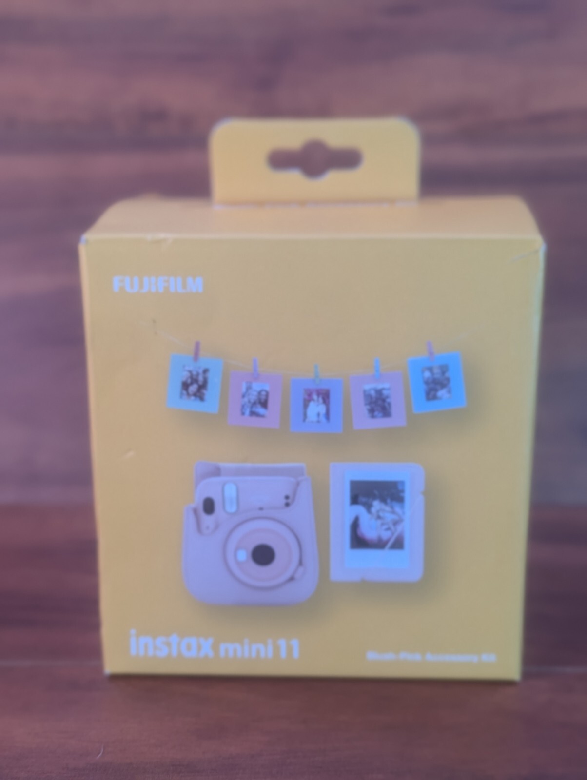 Fujifilm Instax Mini 11 Blush Pink Accessory Kit New In Open Box