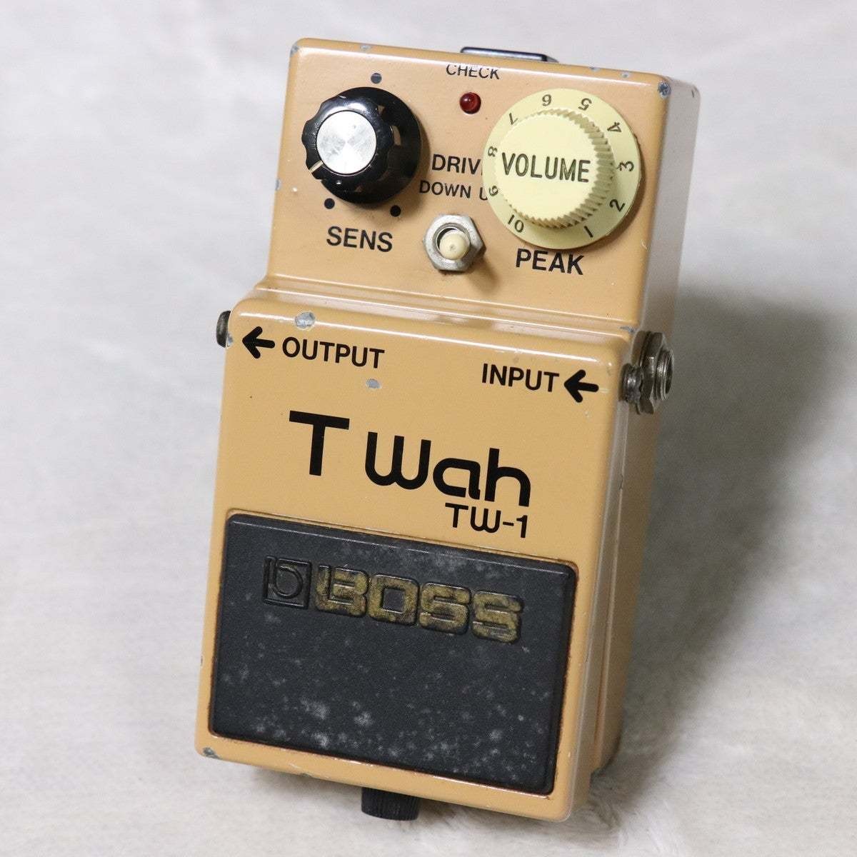 BOSS TW-1 T-Wah Touch Wah Guitar Effects Pedal Made in Japan Used