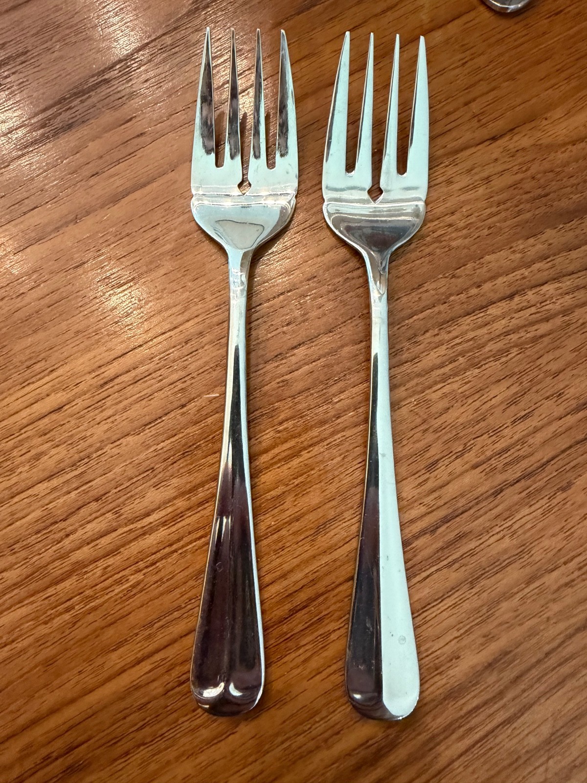 Set 2 Retroneu JAMESTOWN Stainless 18/8 Korea Salad Forks 6 3/4” replacements
