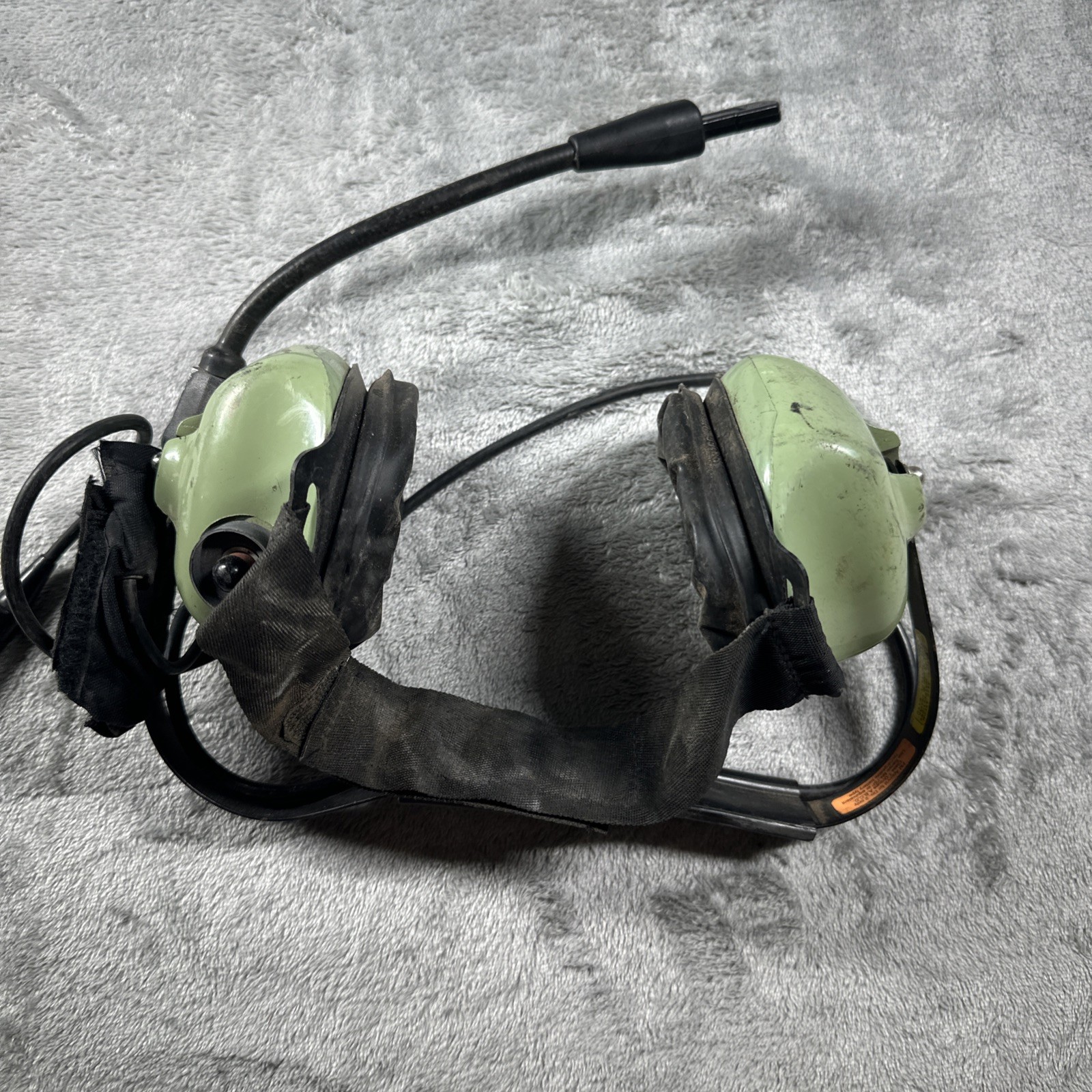 David Clark Model H7240 Vox Headset w/Boom Mounted M-77 Electret Microphone