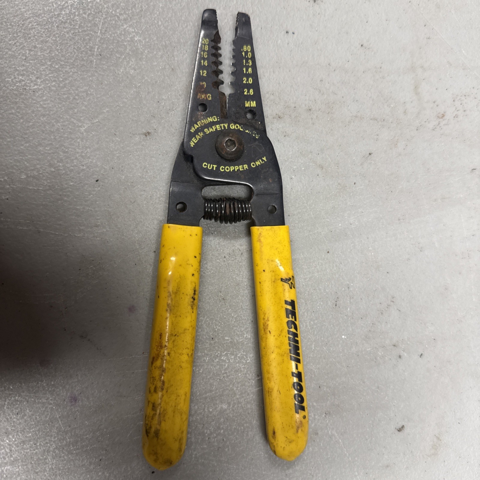 Techni-Pro 758TT004 - Crimper/Cutter Service Tool 10-22 AWG