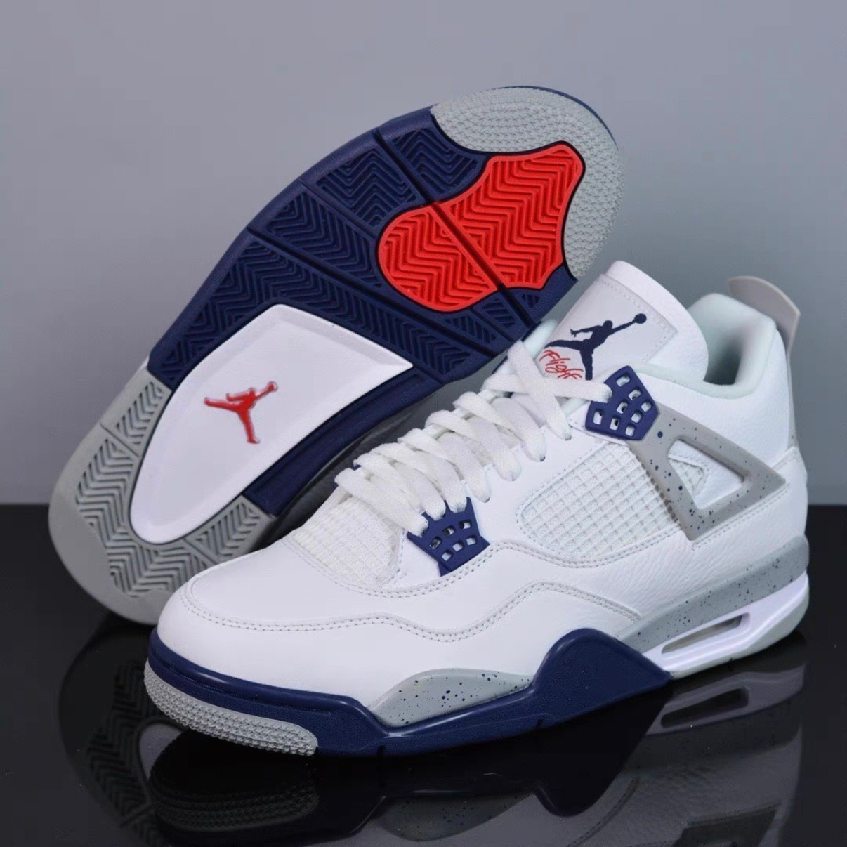 Jordan Air Jordan 4 "Midnigh Navy" Retro Men's Mid Top Basketball Shoes