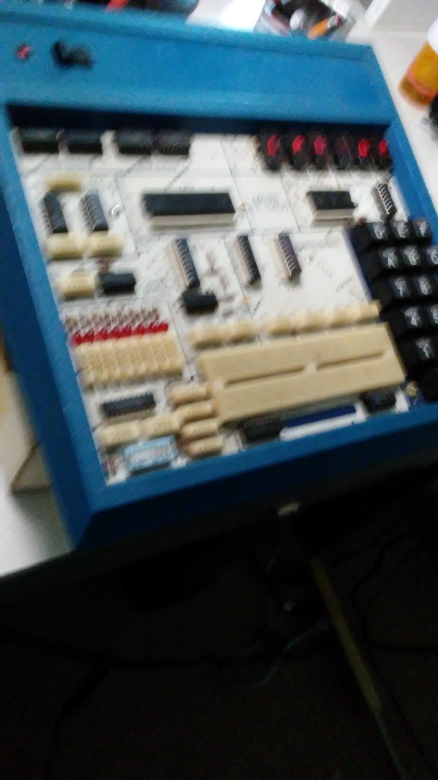 Vintage Heathkit Model ET-3400