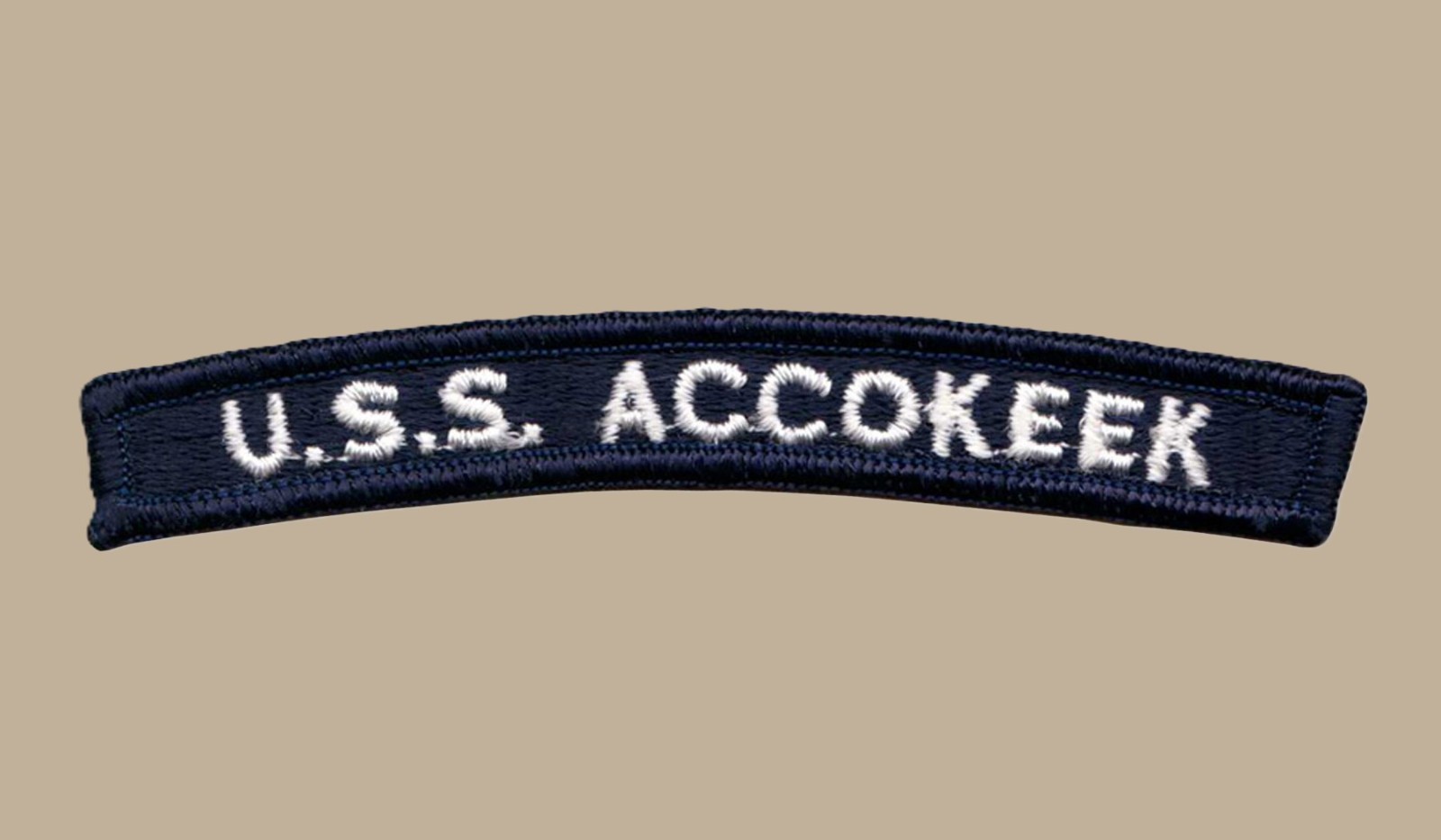 US Navy ATA-181 USS Accokeek Auxiliary Ocean Tug UIM Shoulder Rocker Tab