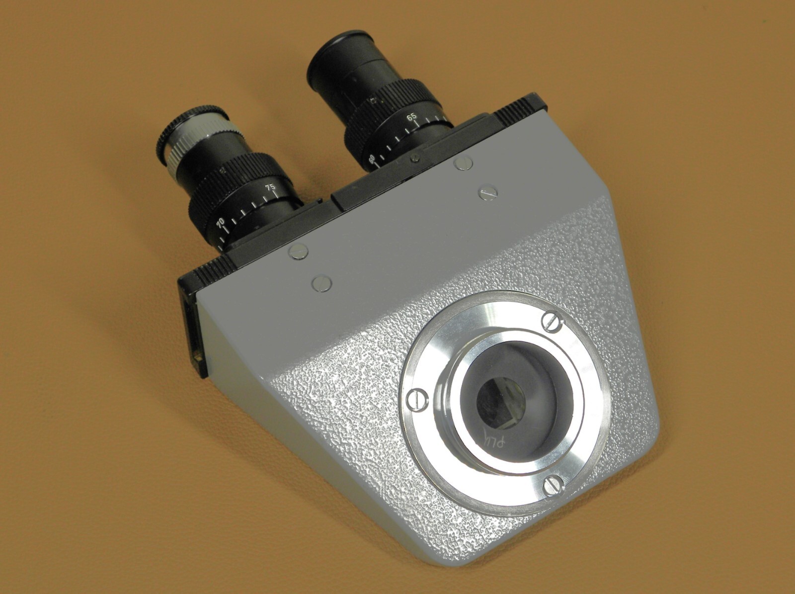 Leitz Wetzlar Microscope Binocular Head with Periplan FG 10x Eyepieces