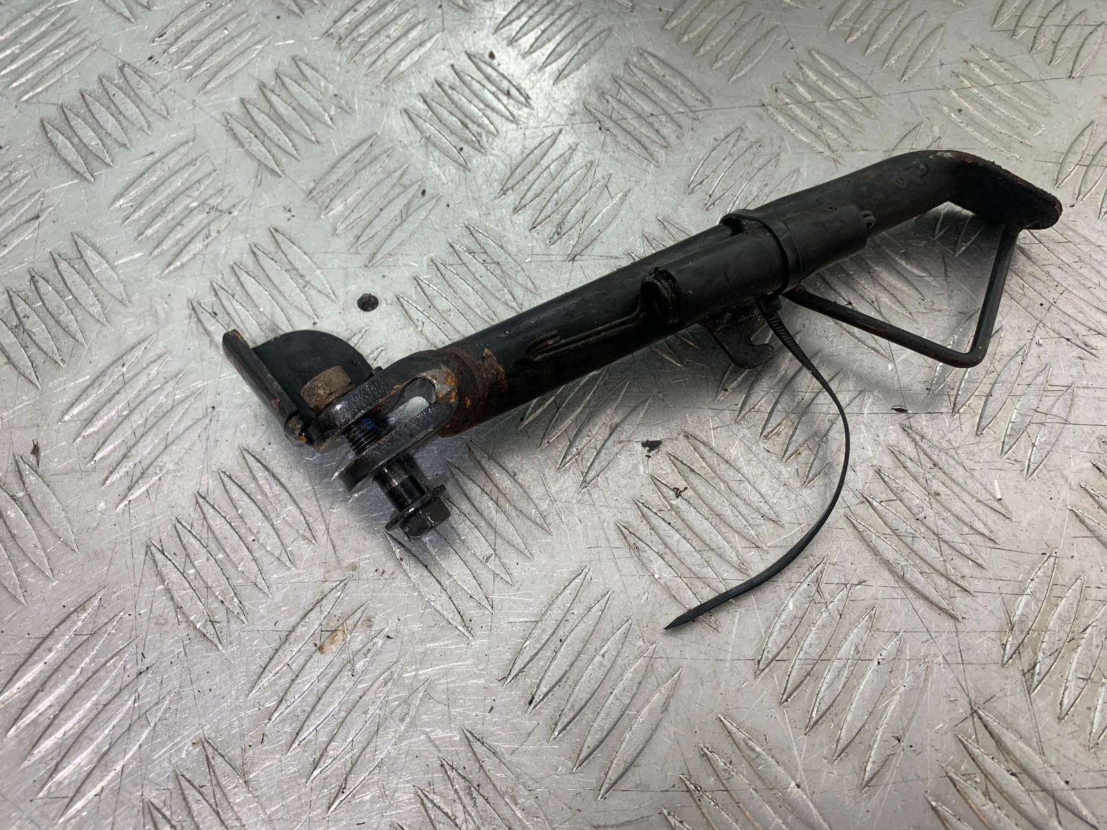 YAMAHA YZF-R125 YZF 125 SIDE STAND  YEAR 2019-2022 (CMB1263)