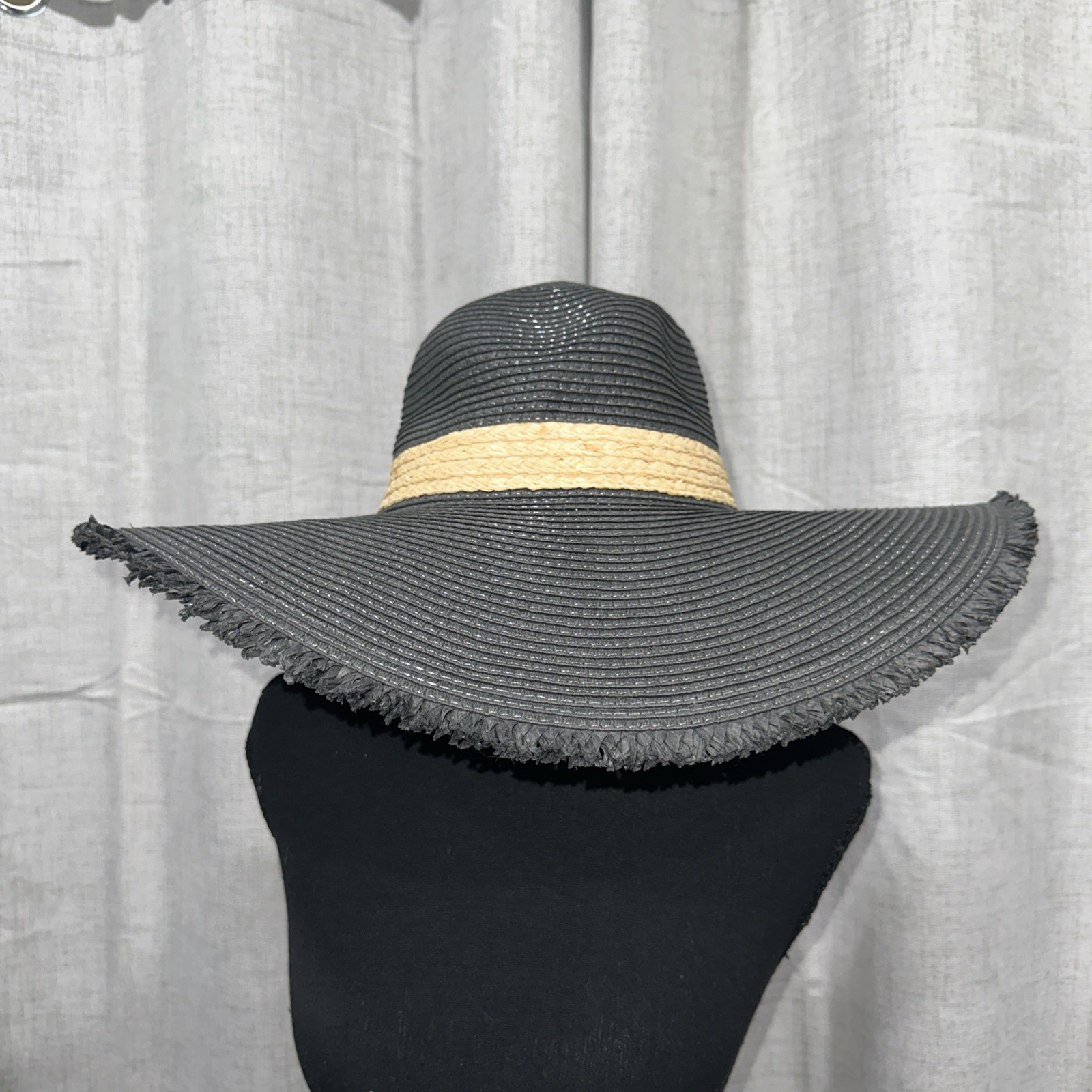 Black Woven Wide Brim Floppy Foldable Packable Sun Hat