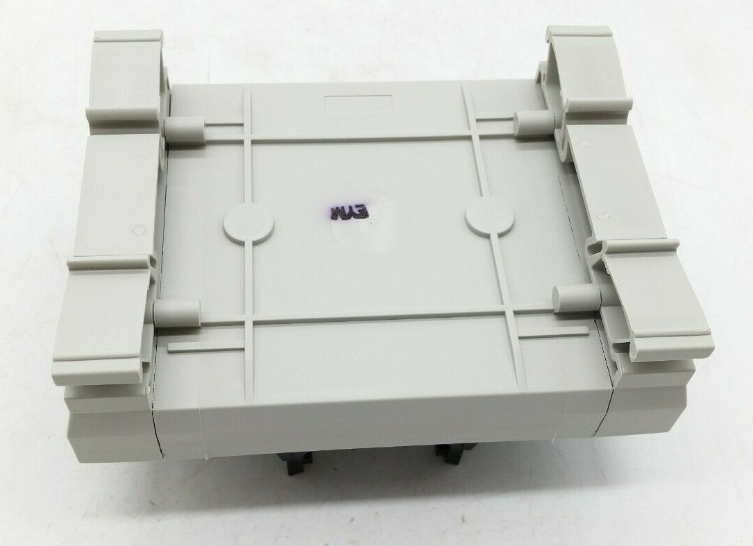 Allen-Bradley 1492-IFM20D120A-2 Interface Module with LEDS