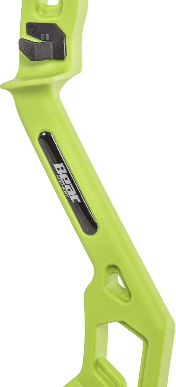 Beginner-Friendly Apprentice Archery Set: 24-inch Draw Length for Young Archers