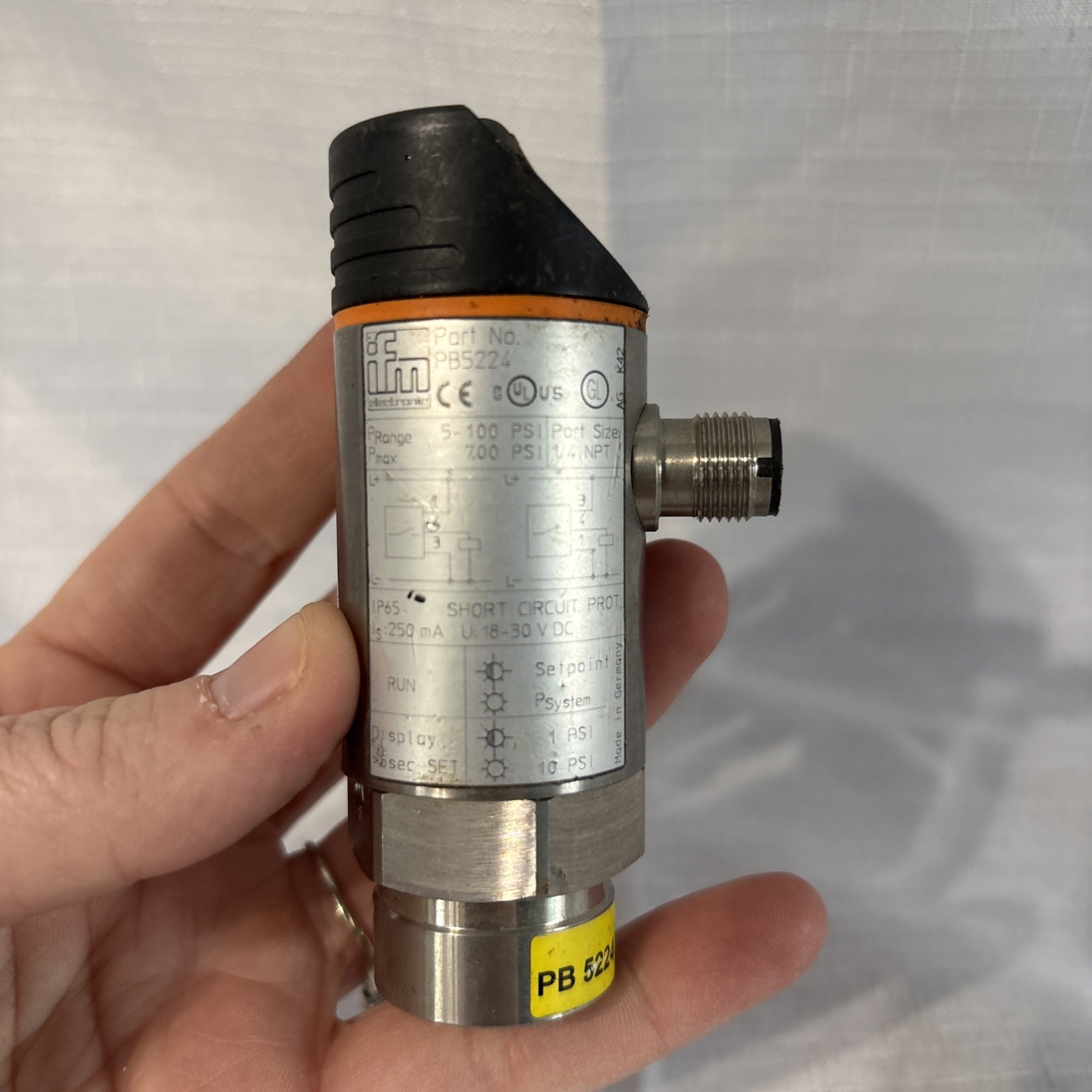 Ifm PB5224 Pressure Sensor with LED Bar Display USIP