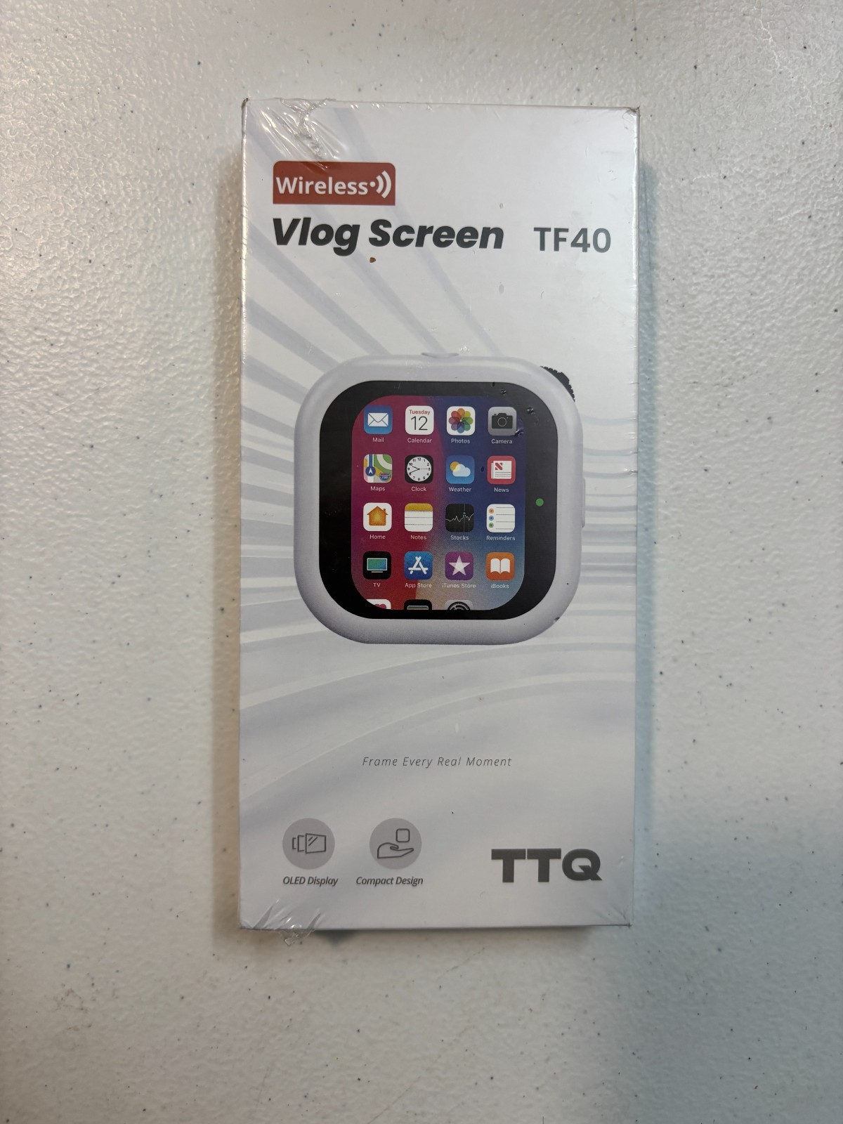 TTQ Wireless Vlog Screen TF40 OLED Display Compact White for iPhone Android