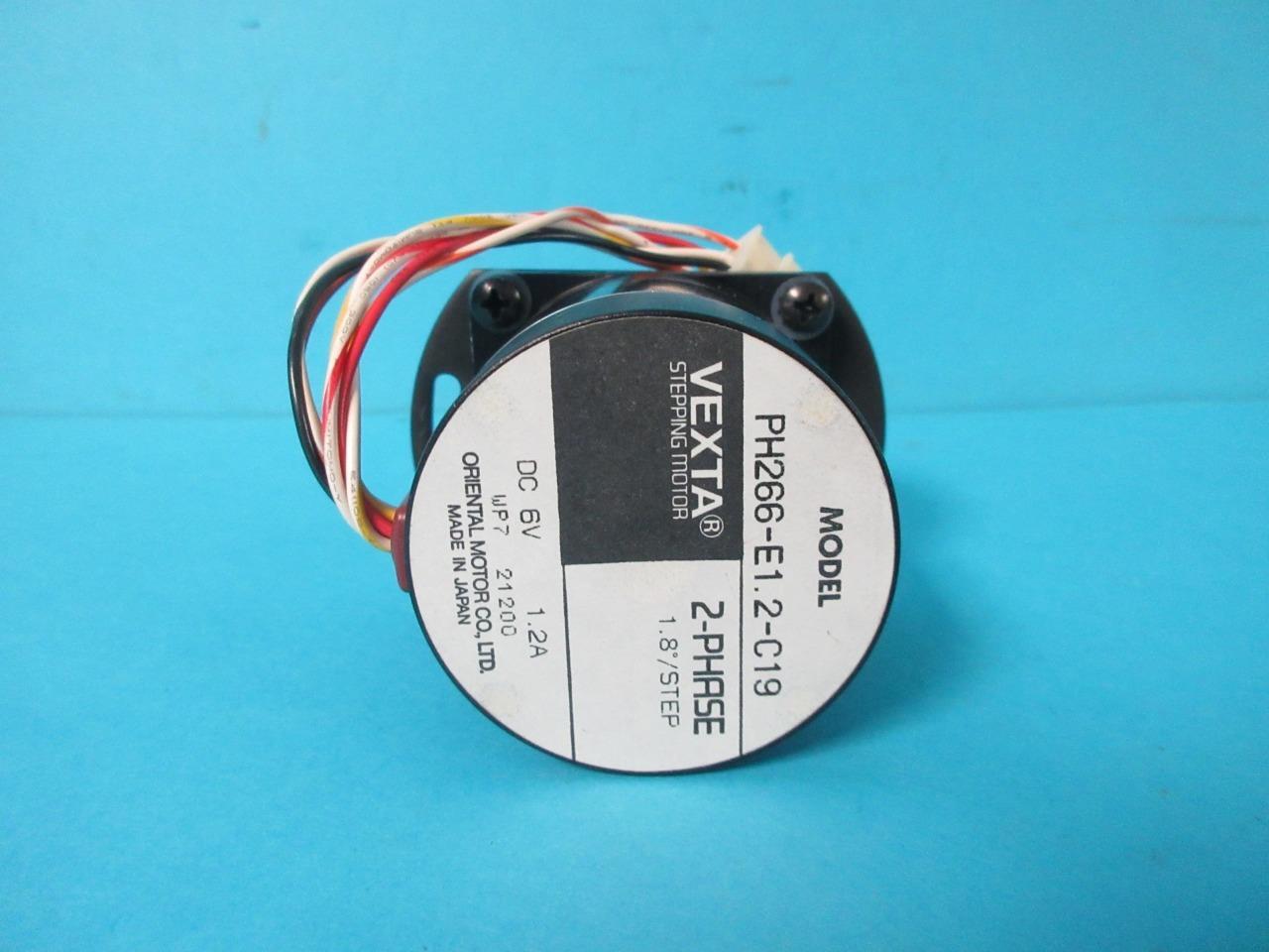 ORIENTAL MOTOR VEXTRA STEPPING MOTOR 2- PHASE PH266-E1.2-C19 6V DC 1.8" STEP WP7