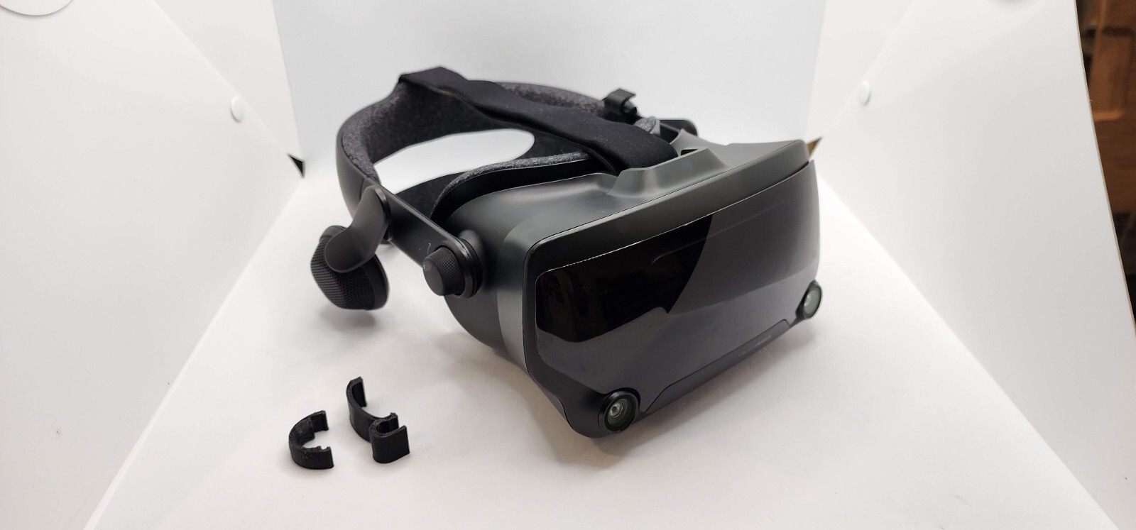 VALVE INDEX VR Virtual Reality HEADSET ONLY + Face Cushion - Light Scuff