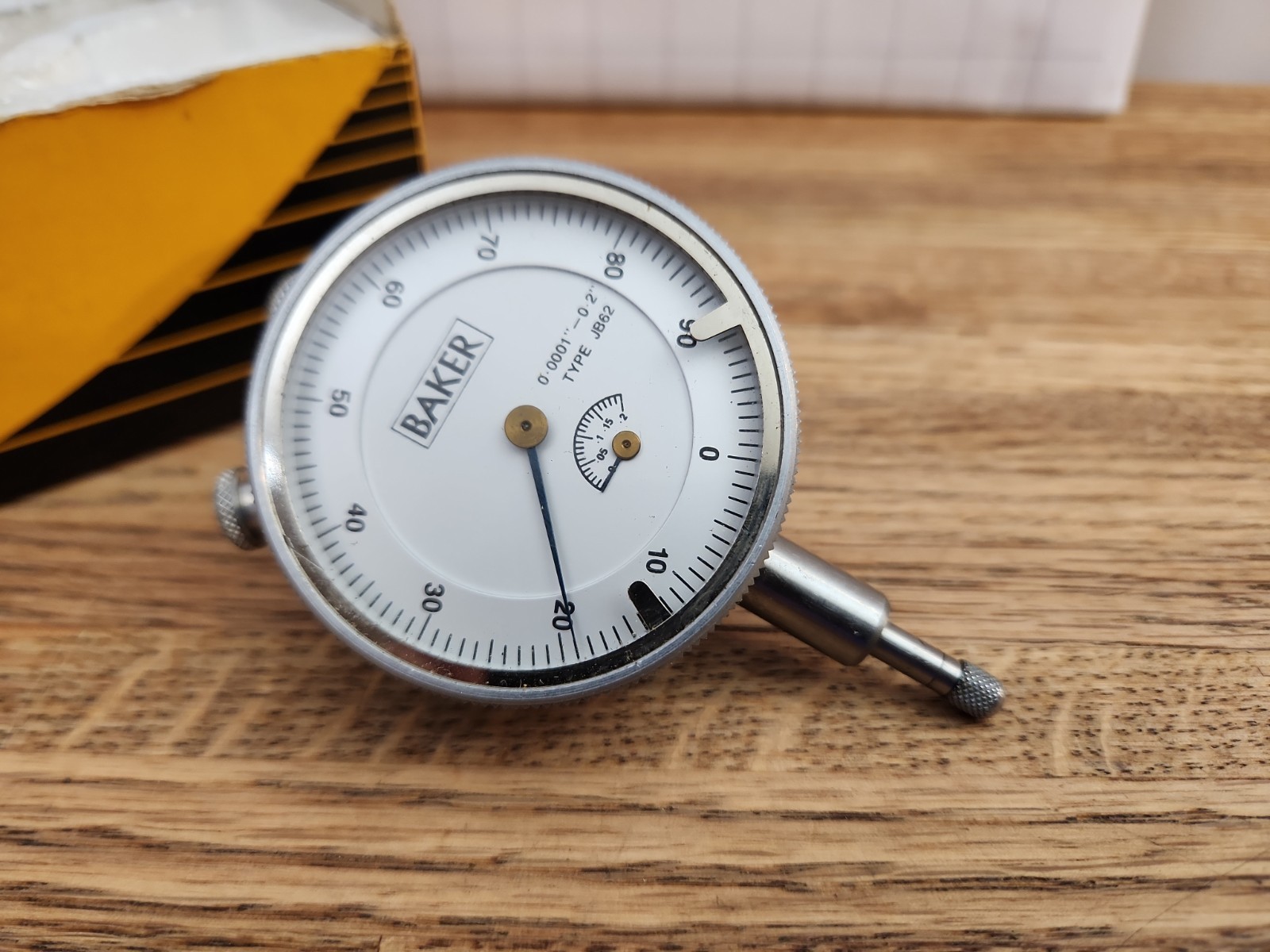 BAKER DIAL INDICATOR JB62 READING 0.0001" GRADUATIONS, RANGE 0.20"