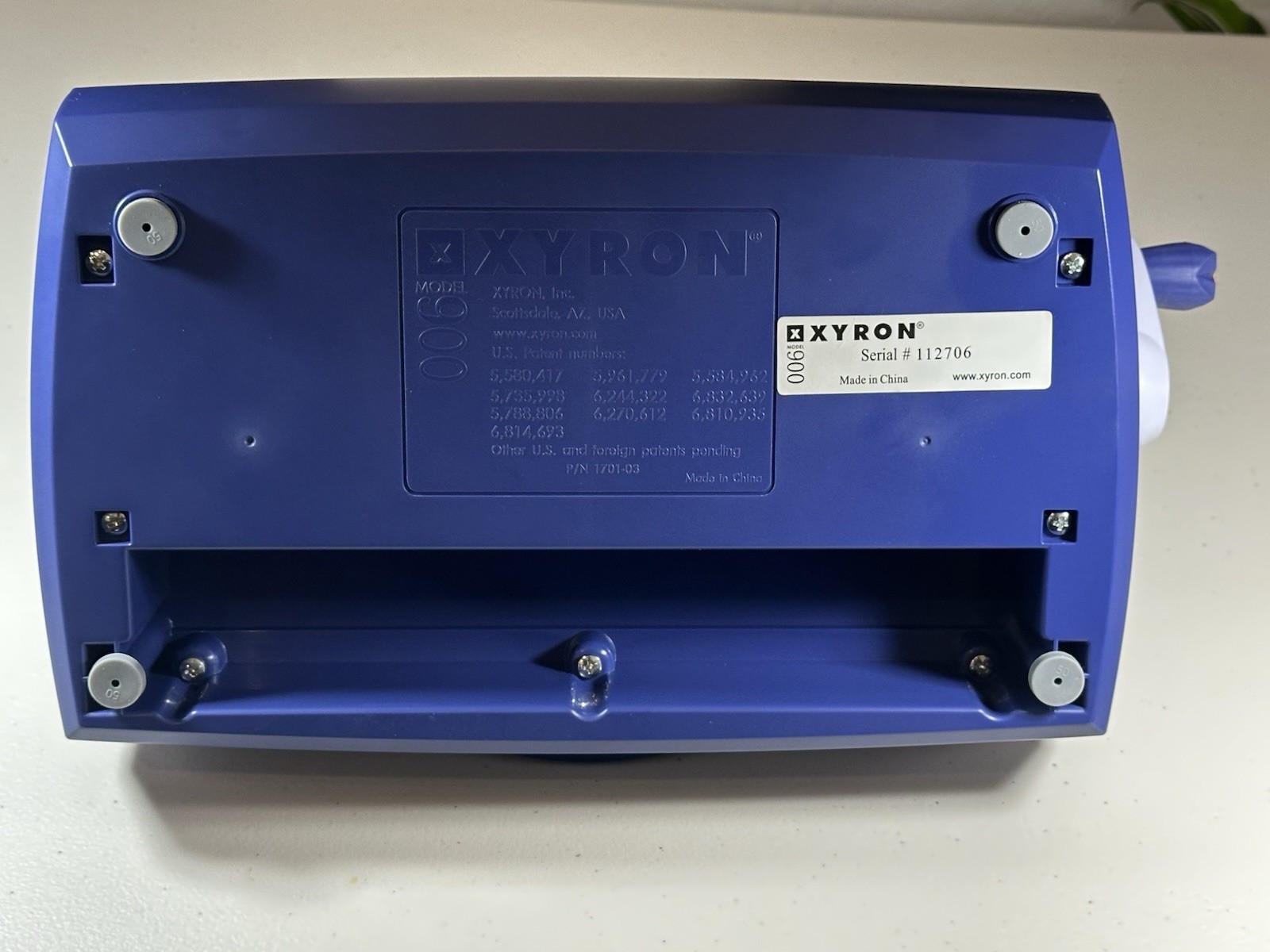 Xyron Model 900 Laminator & Sticker Maker Machine