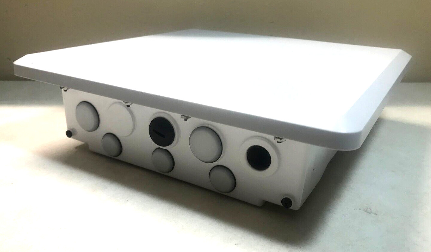 Proxim Tsunami MP.11-R Wireless Access Point 5054-SUR-US Subscriber Unit 5 GHz