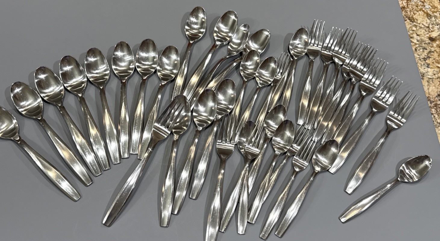 39 pcs Gourmet Settings BEAM Stainless Mixed Flatware