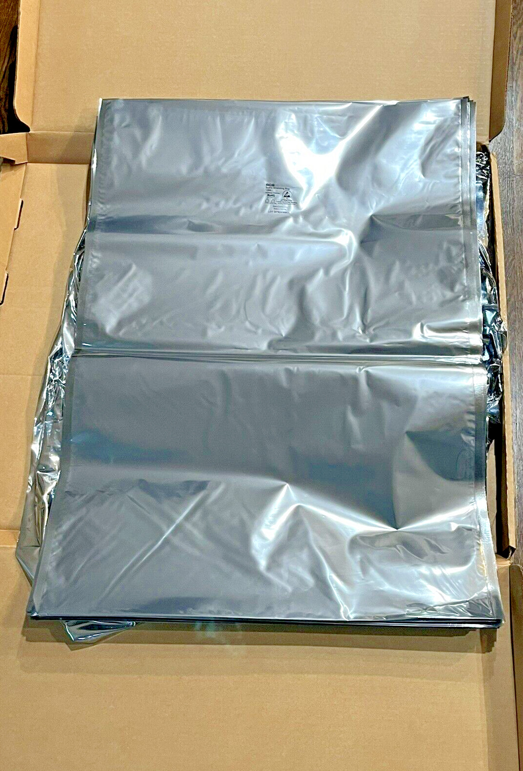 SCS 1502436 Antistatic Bag 1500 Series Shielding (Metal-Out) Heat Seal 24" x 36"