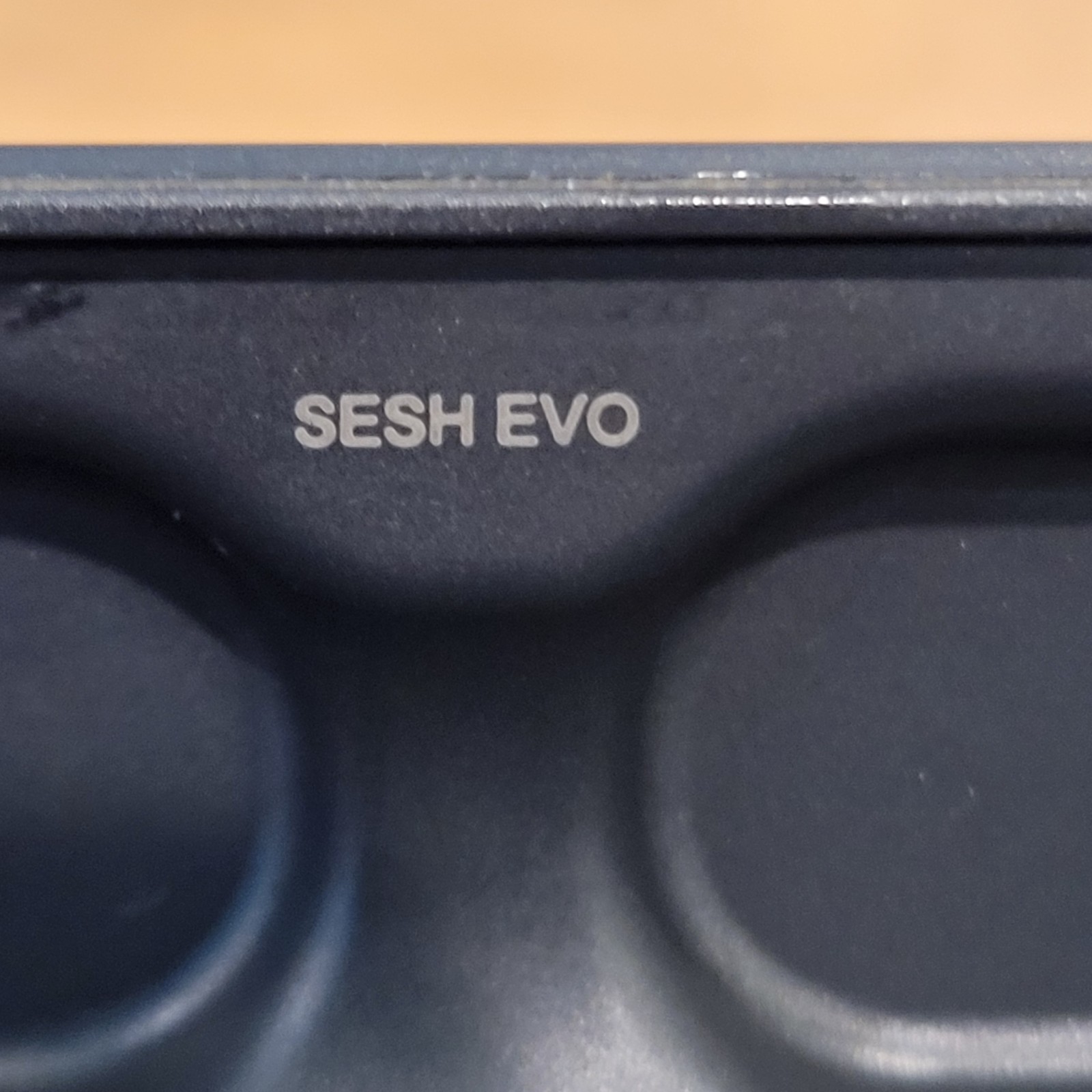 Sesh Evo Wireless Black OEM Replacement Charging Case Only S2TVW