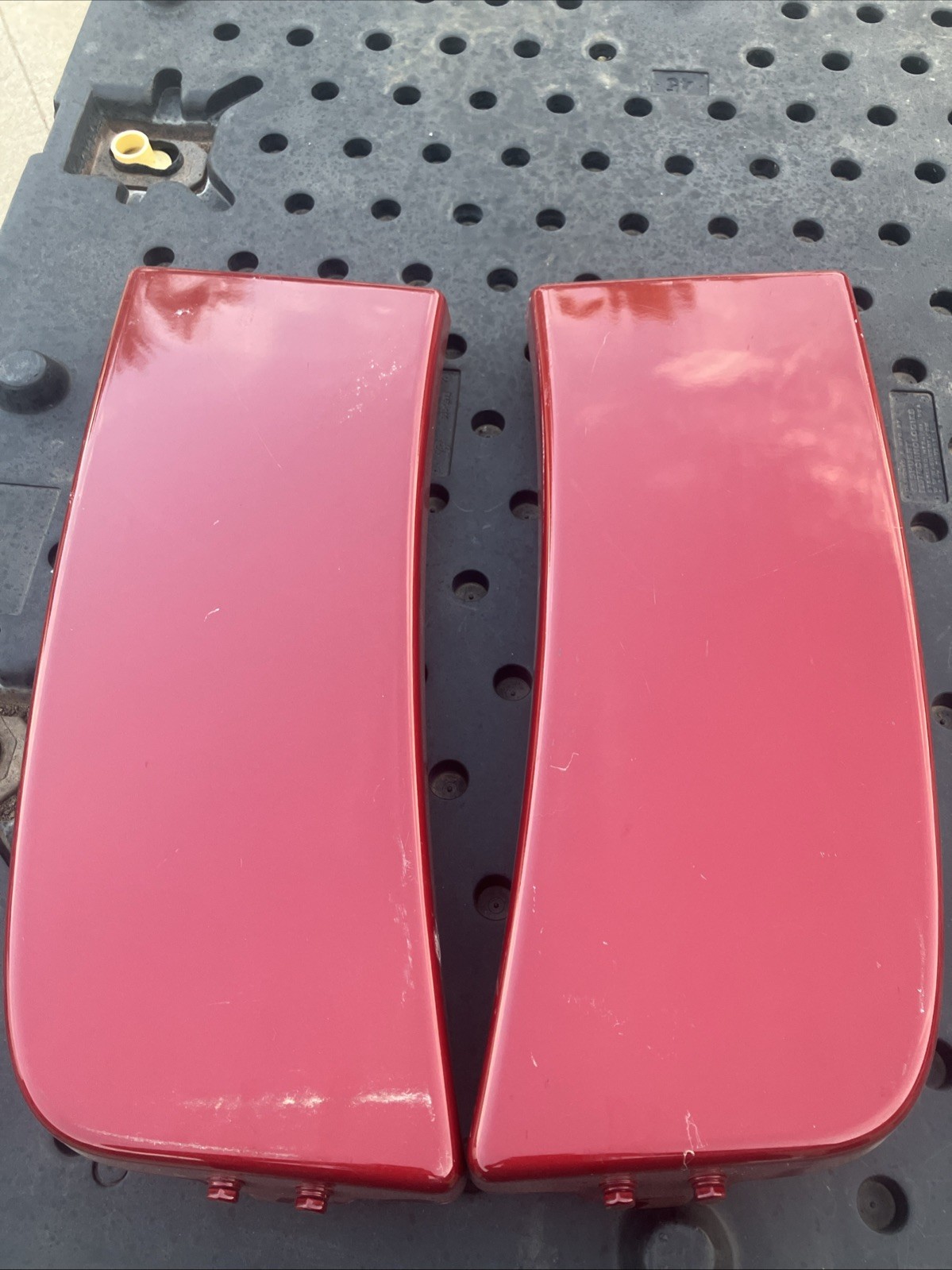 peterbilt 389 cowls legendary red