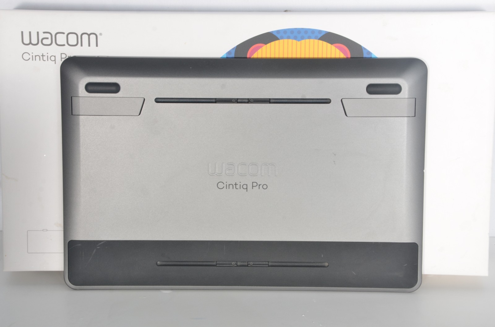 Pen + Wacom Cintiq Pro 13 DTH-1320 Creative Display Tablet W/ Accesories