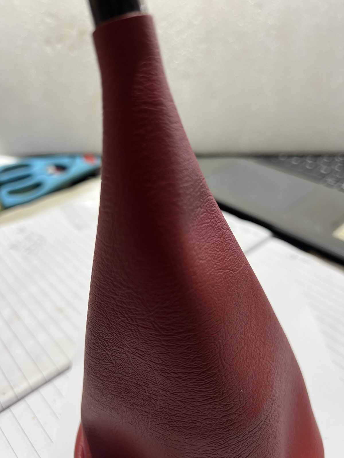 MGB GT ROADSTER GT GEAR LEVER Vinyl  GAITOR  Red     GEAR STICK COVER