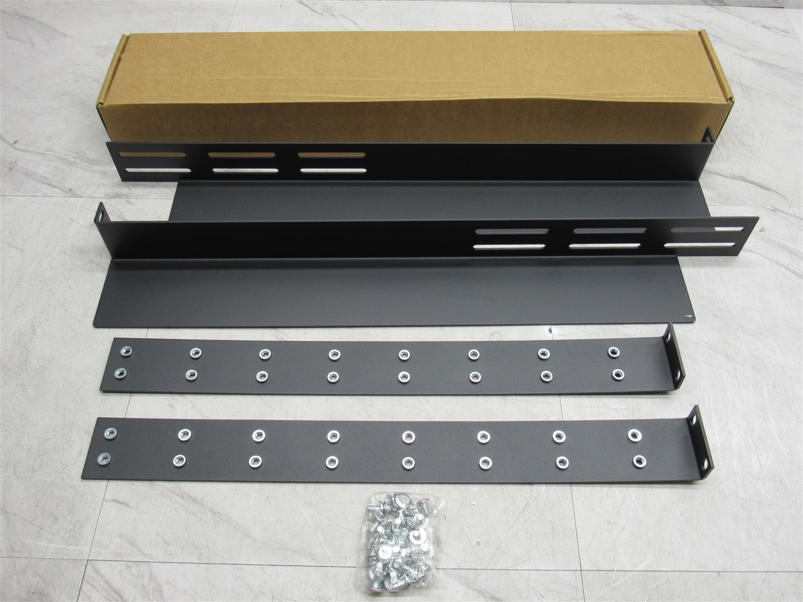 NEW CK Adjustable Width Rack Mount Rails, 34-102100 CKRCKMNTRLS