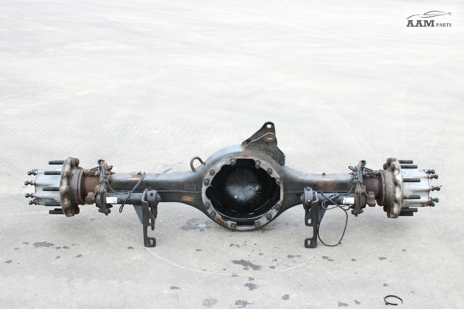 2022 VOLVO VNL860 TRUCK D13 RWD REAR DRIVE WHEEL HUB AXLE 13561123 OEM