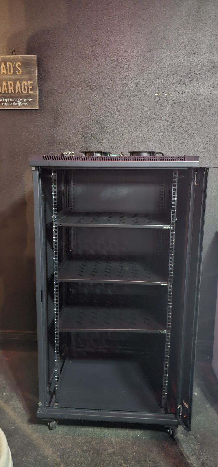 24 U Cabinet Nave Point