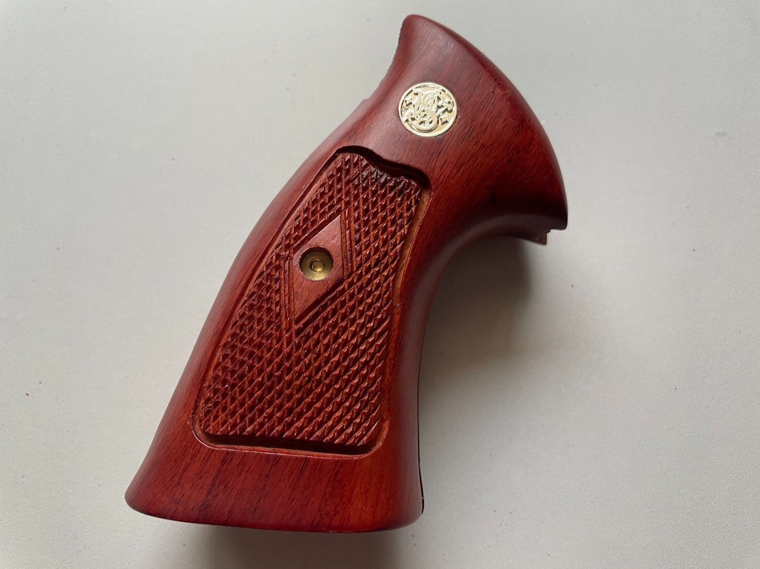 New hard wood grip for Smith & Wesson, K/L Square Fram Butt open back; Vim05