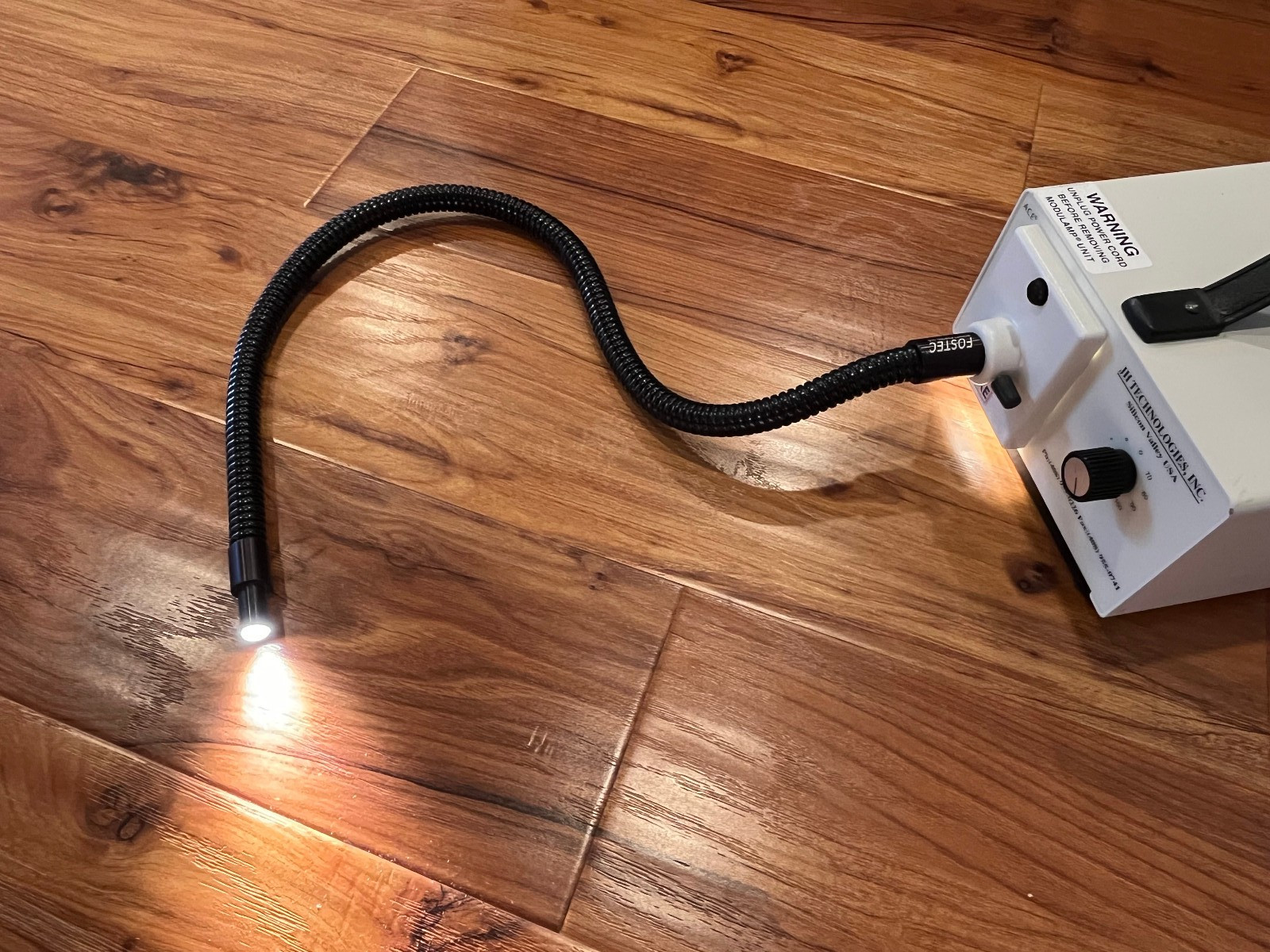 JH Technologies Fostec ACE EKE Fiberoptic Illuminator