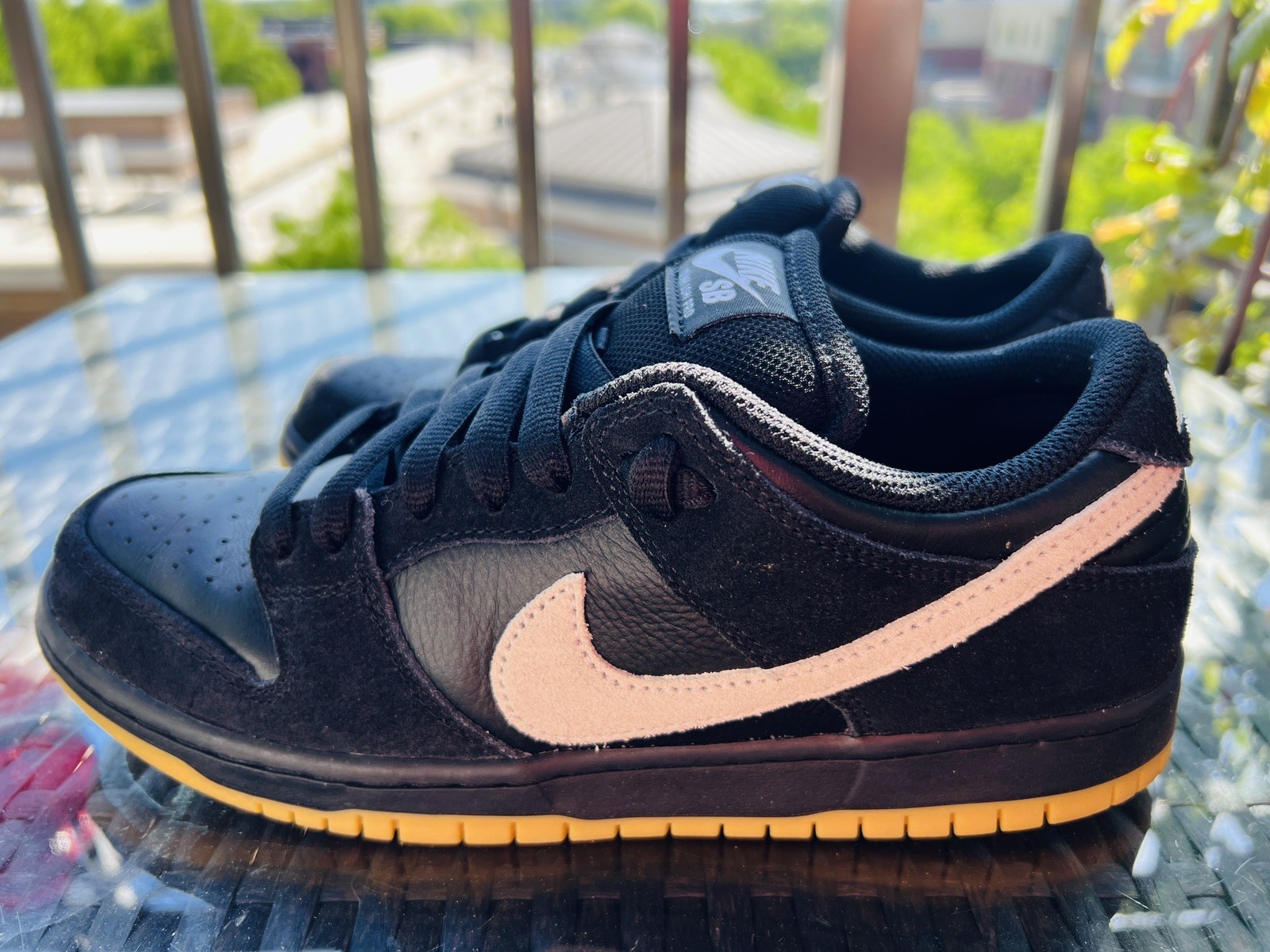 Nike SB Dunk Low Pro Black Skateboarding  black white gum   US Size 7