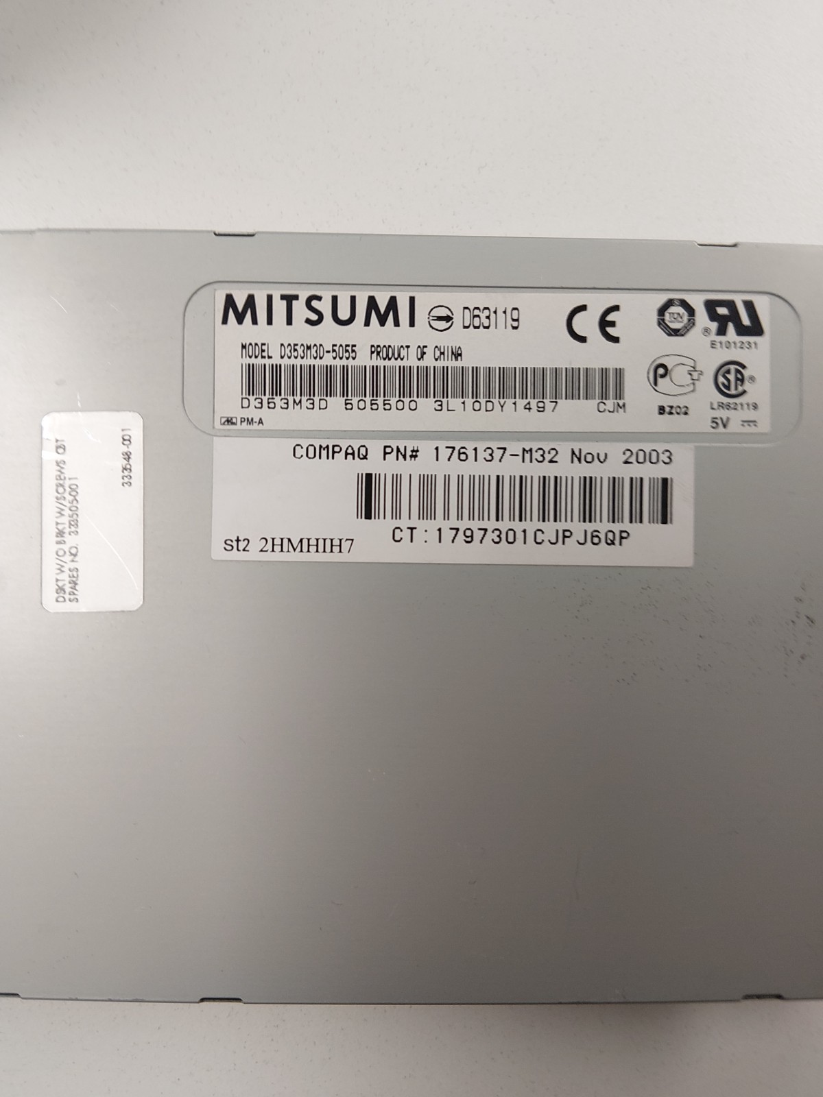 Mitsumi D353M3D 1.44MB High Density InternFloppy Drive