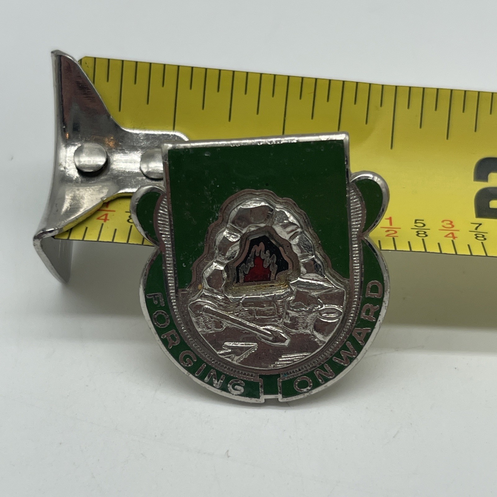 U.S. Military 123rd Ordnance Battalion Crest DI DUI Pin FORGING ONWARD Insignia