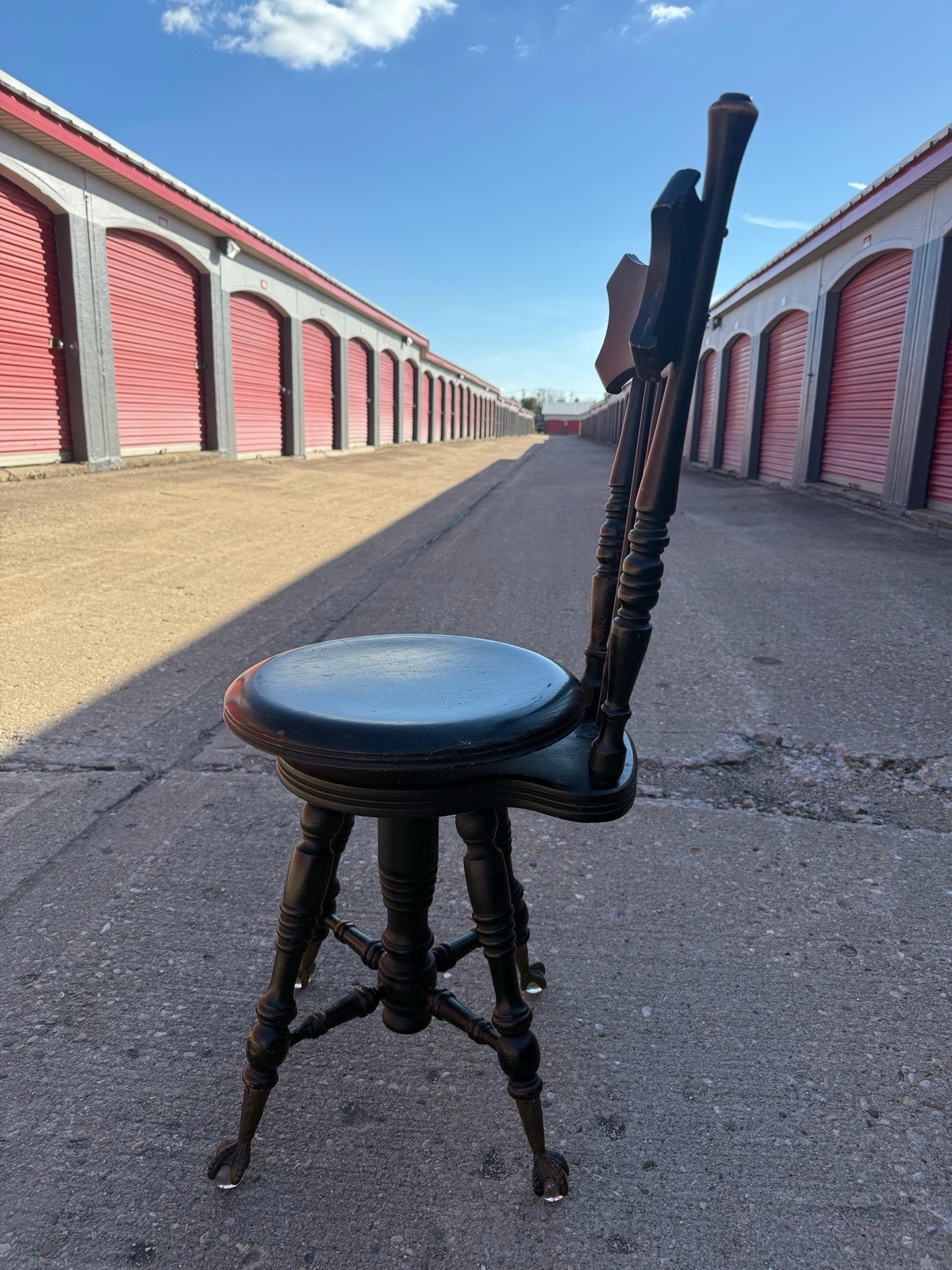 Vintage Victorian-Style Swivel Piano Stool with Back